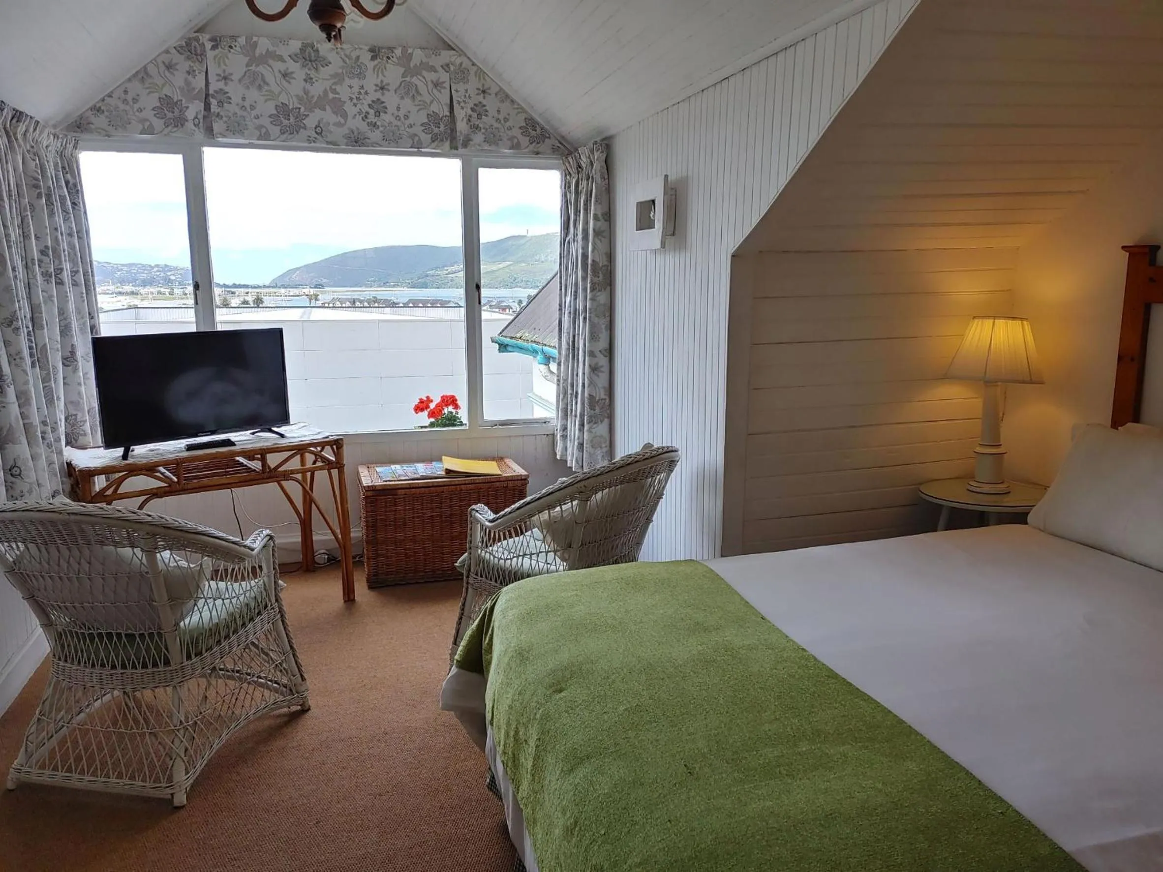 Bed in Yellowwood Lodge