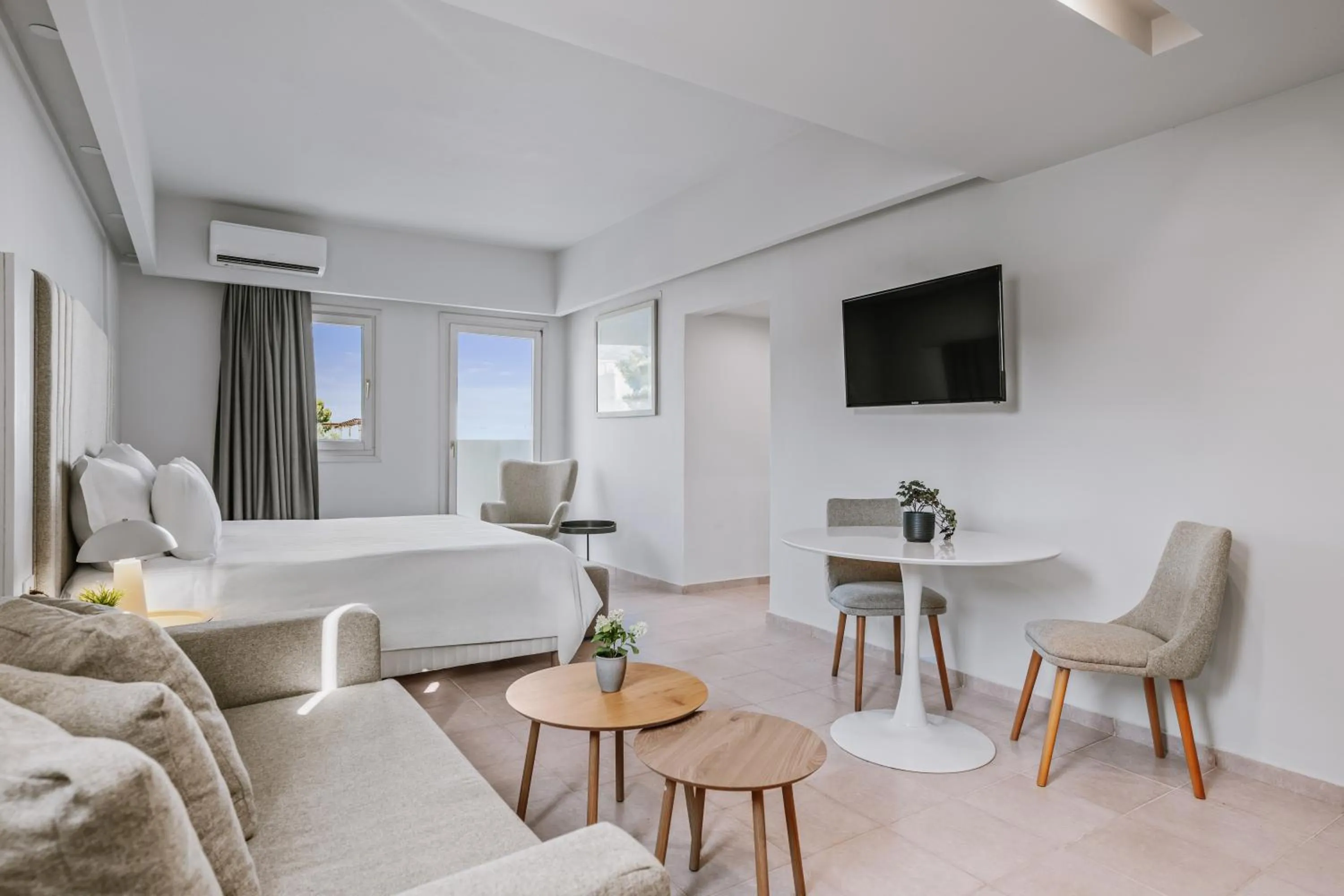 TV and multimedia in Almyra Resort