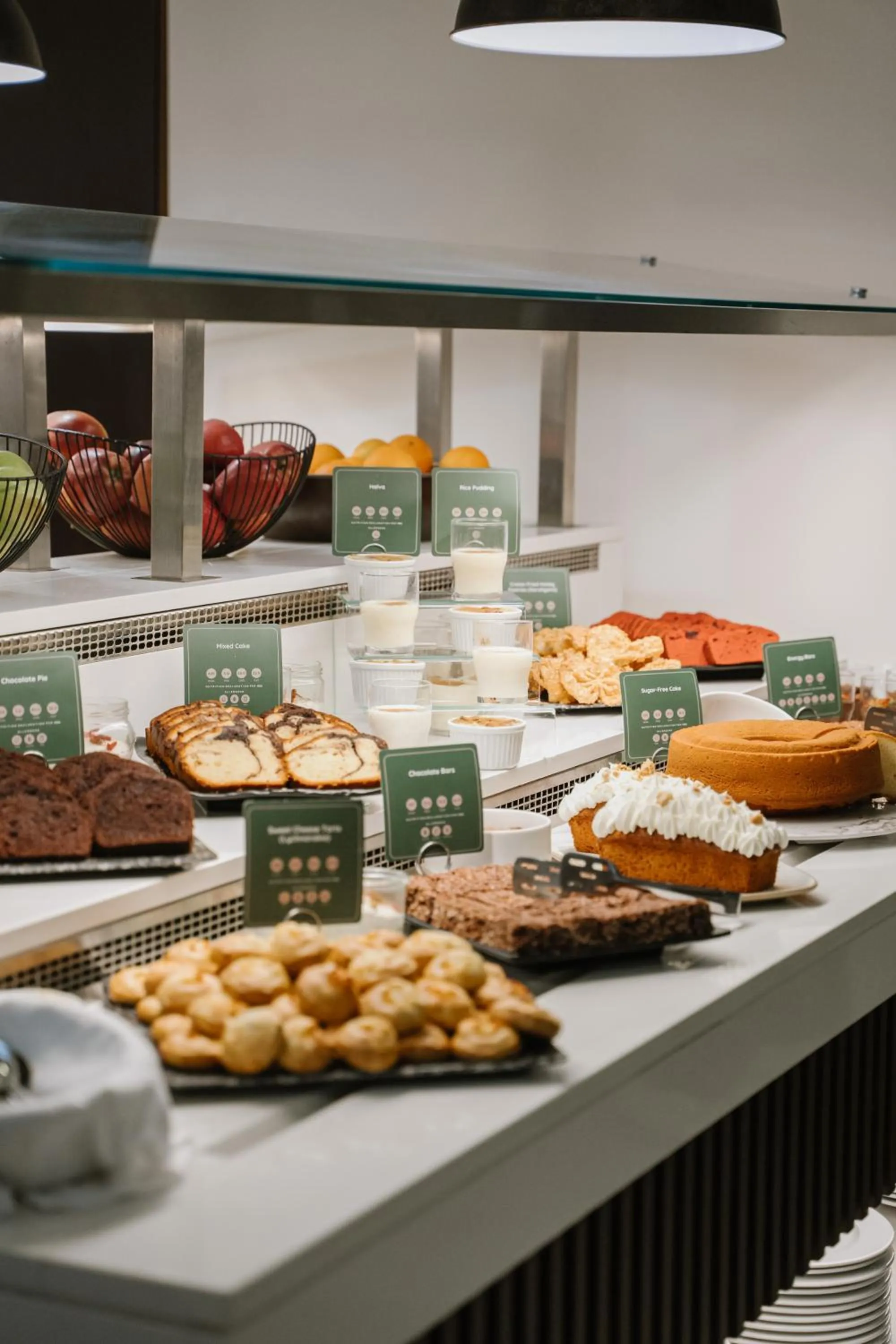 Restaurant/places to eat in Almyra Resort