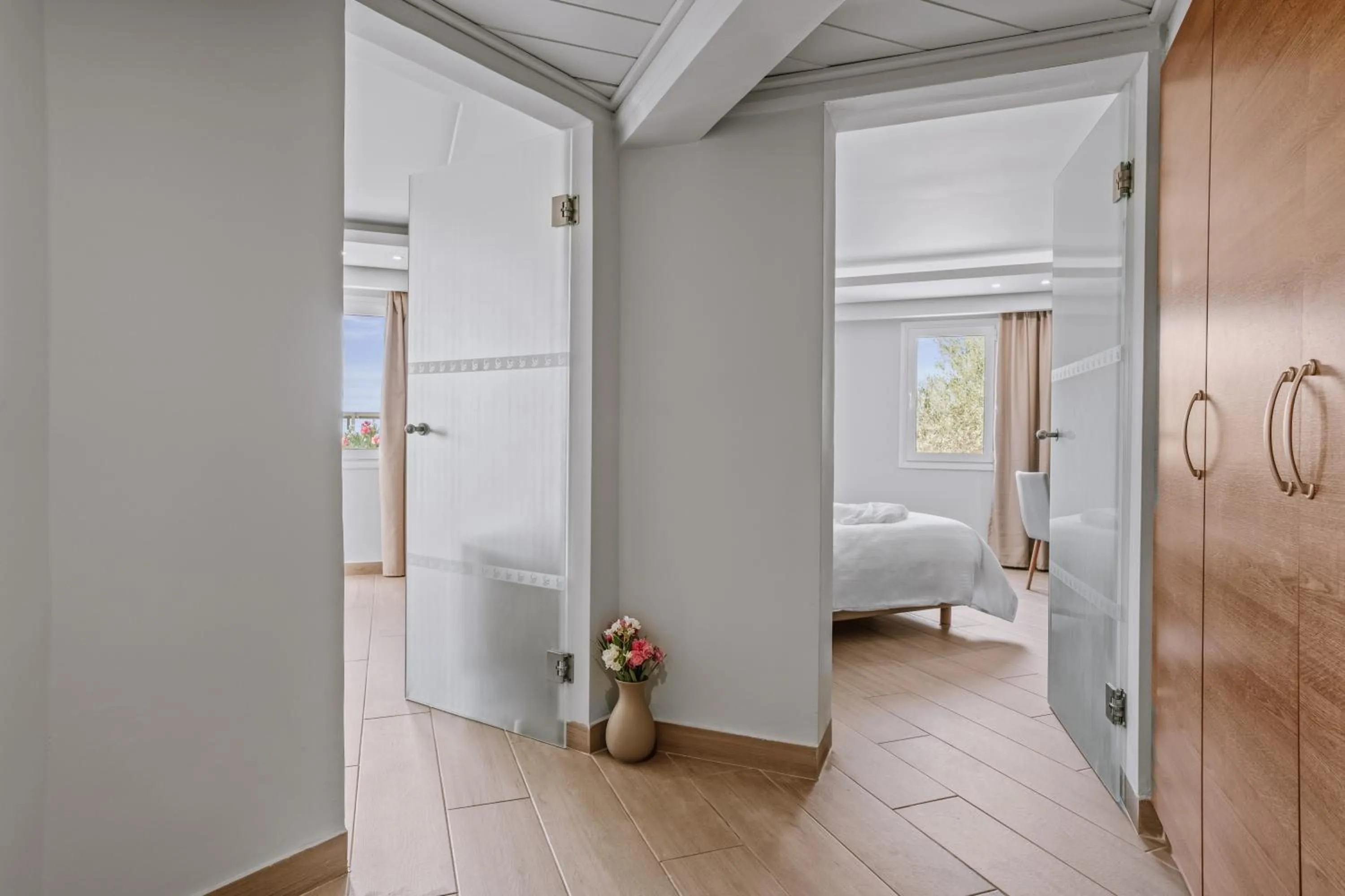 Facade/entrance, Bed in Almyra Resort