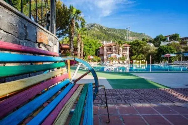 Swimming pool in Club Pink Palace Hotel Swimming pool in Club Pink Palace Hotel