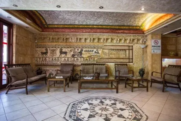 Living room in Club Pink Palace Hotel Living room in Club Pink Palace Hotel