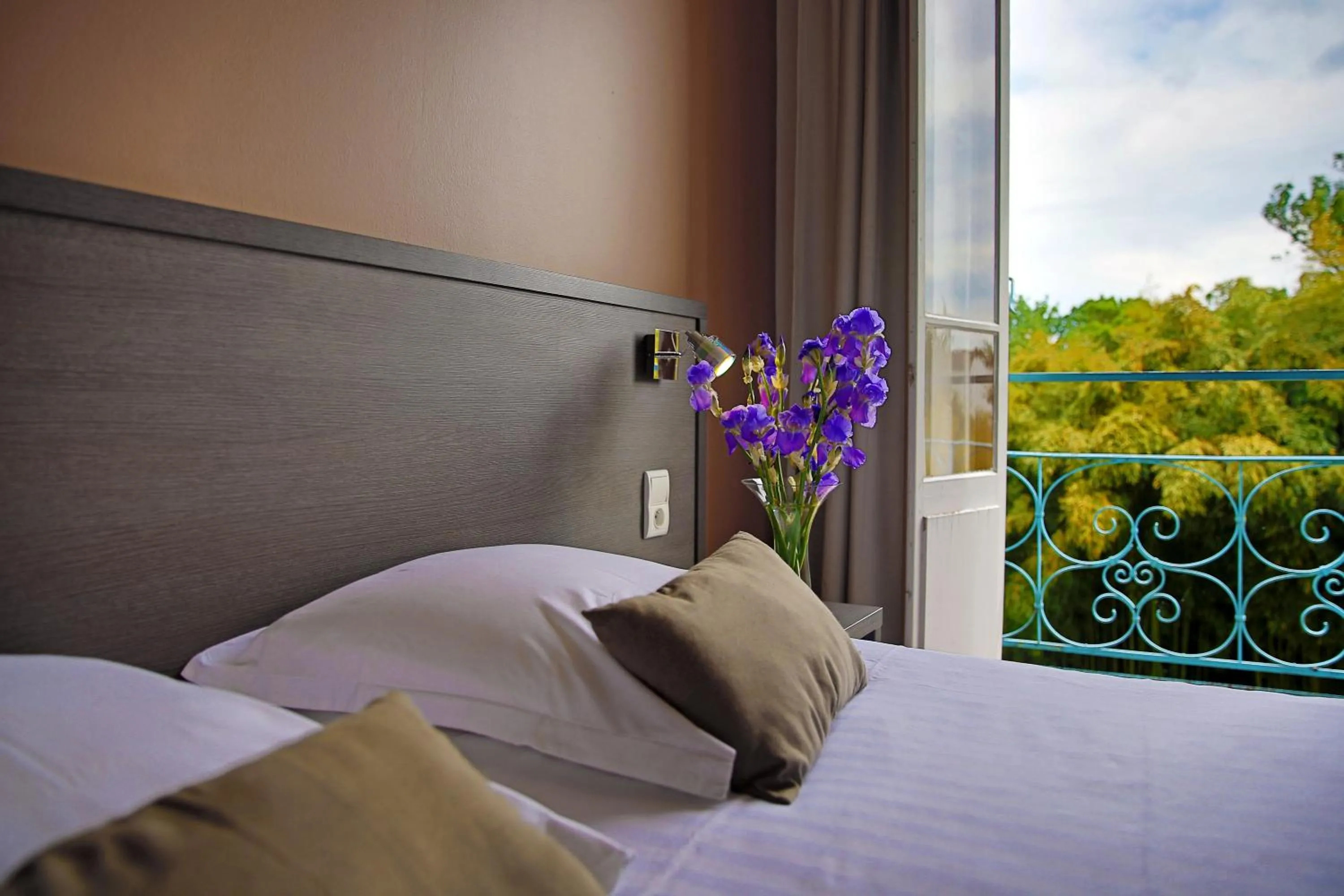 Bedroom, Bed in La Verrerie