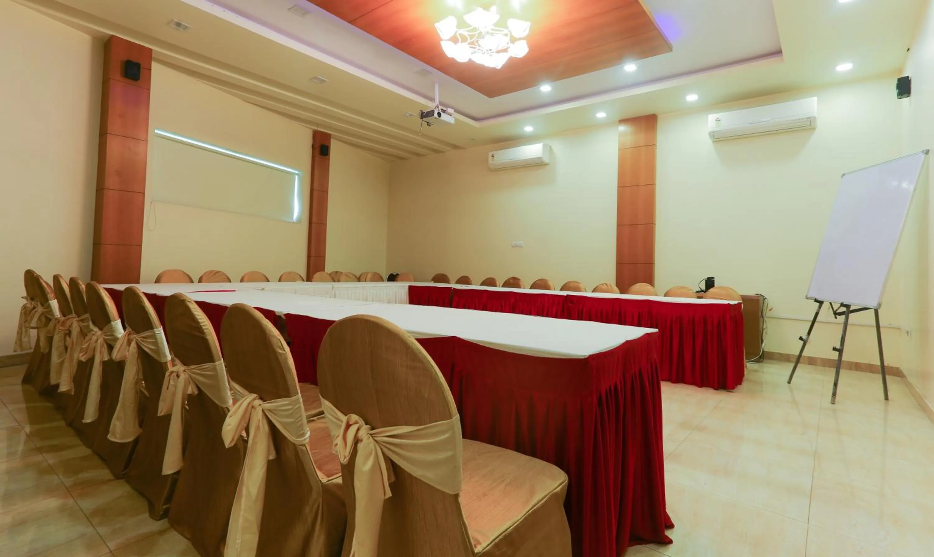 Banquet/Function facilities in Treebo Natraj - Jaipur