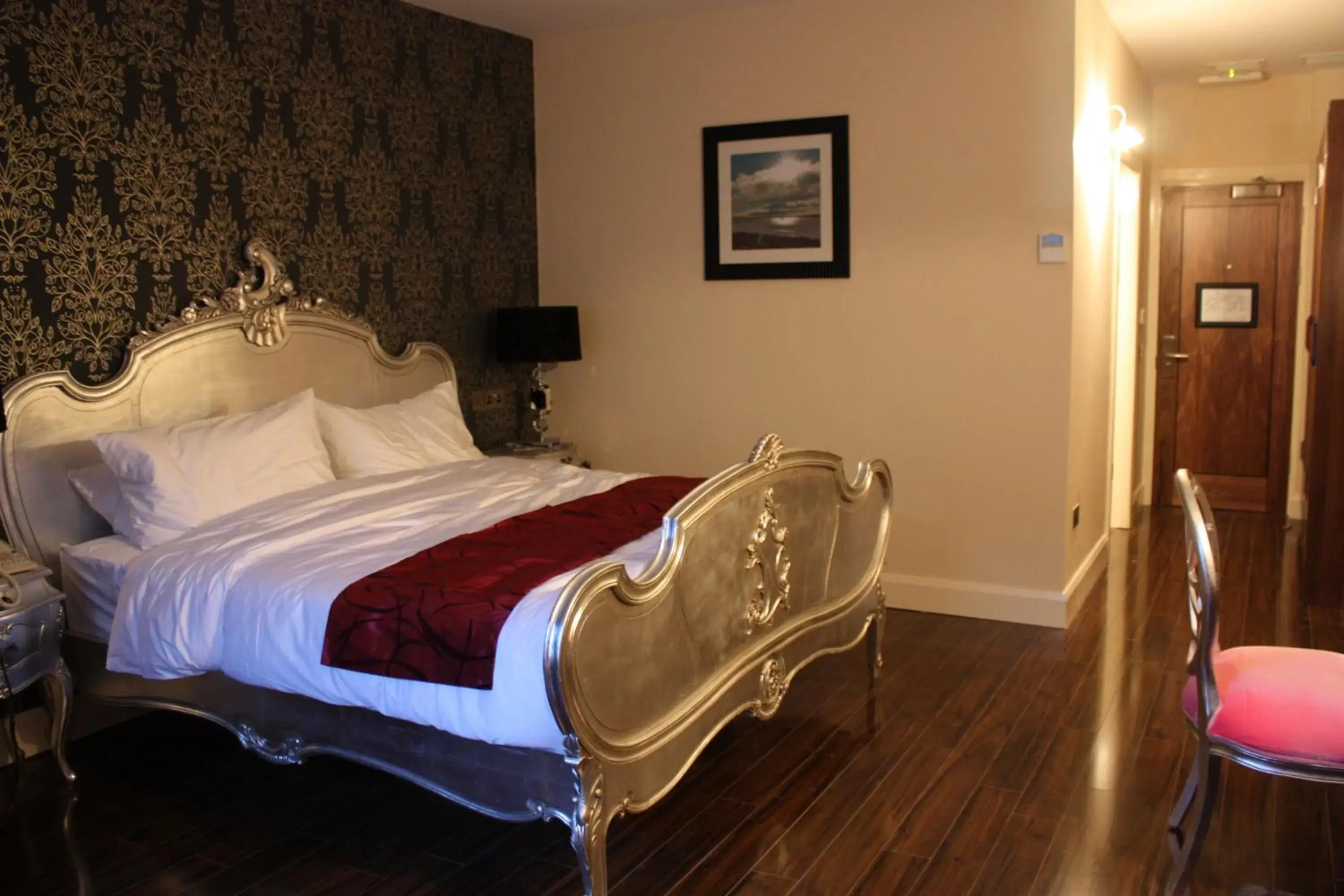 Double Room in The Talbot Hotel Double Room in The Talbot Hotel