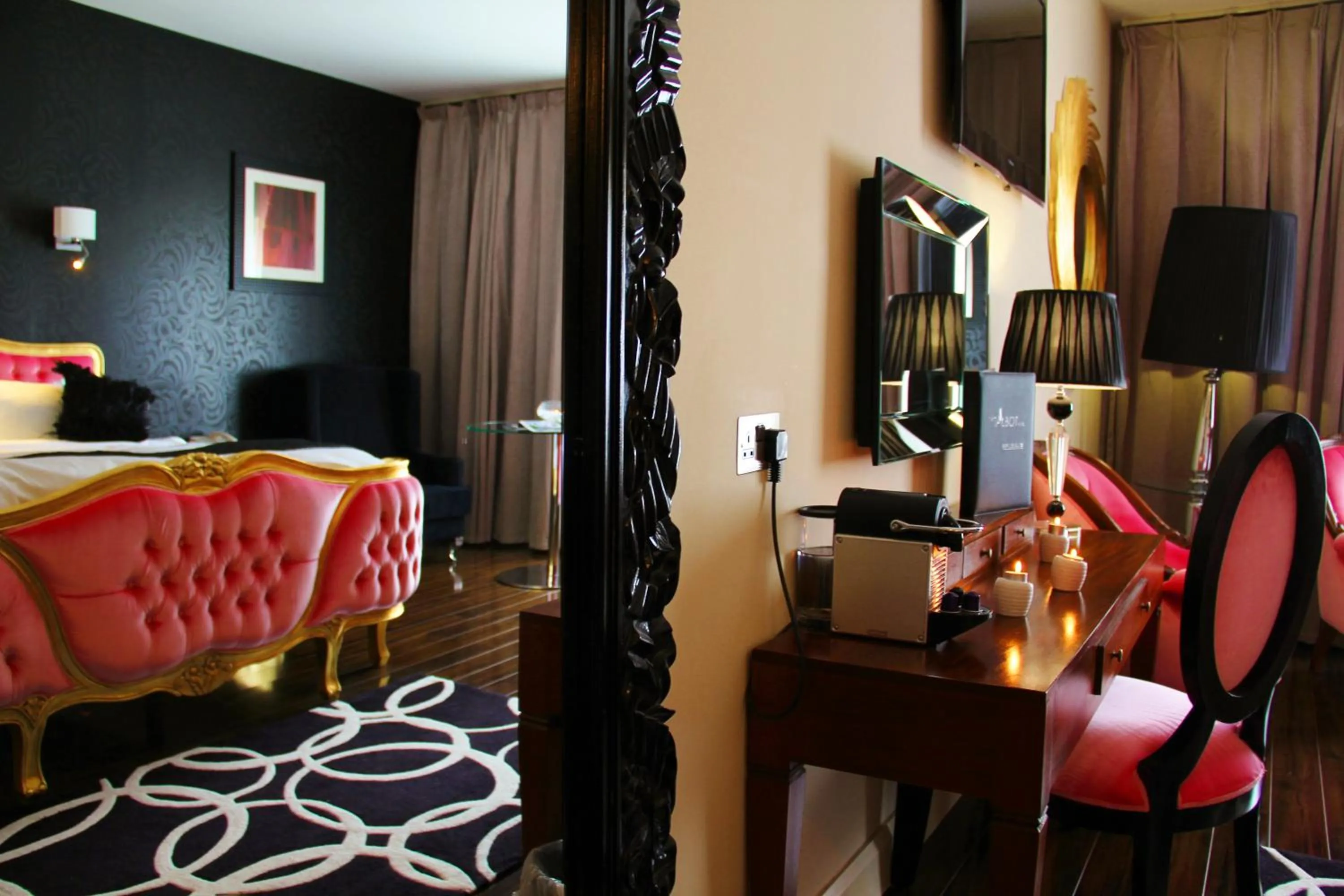 Bedroom in The Talbot Hotel