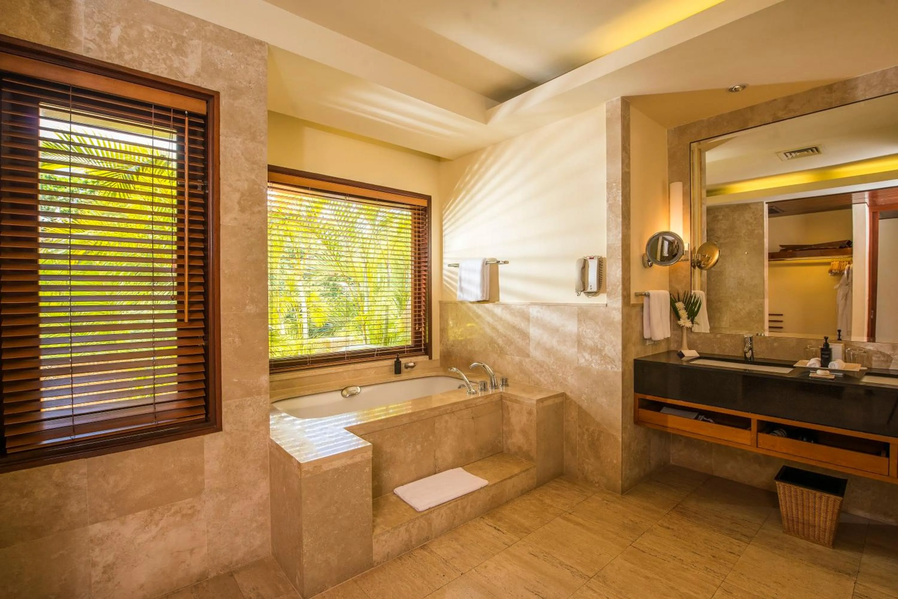 Bathroom in Shanti Maurice Resort & Spa
