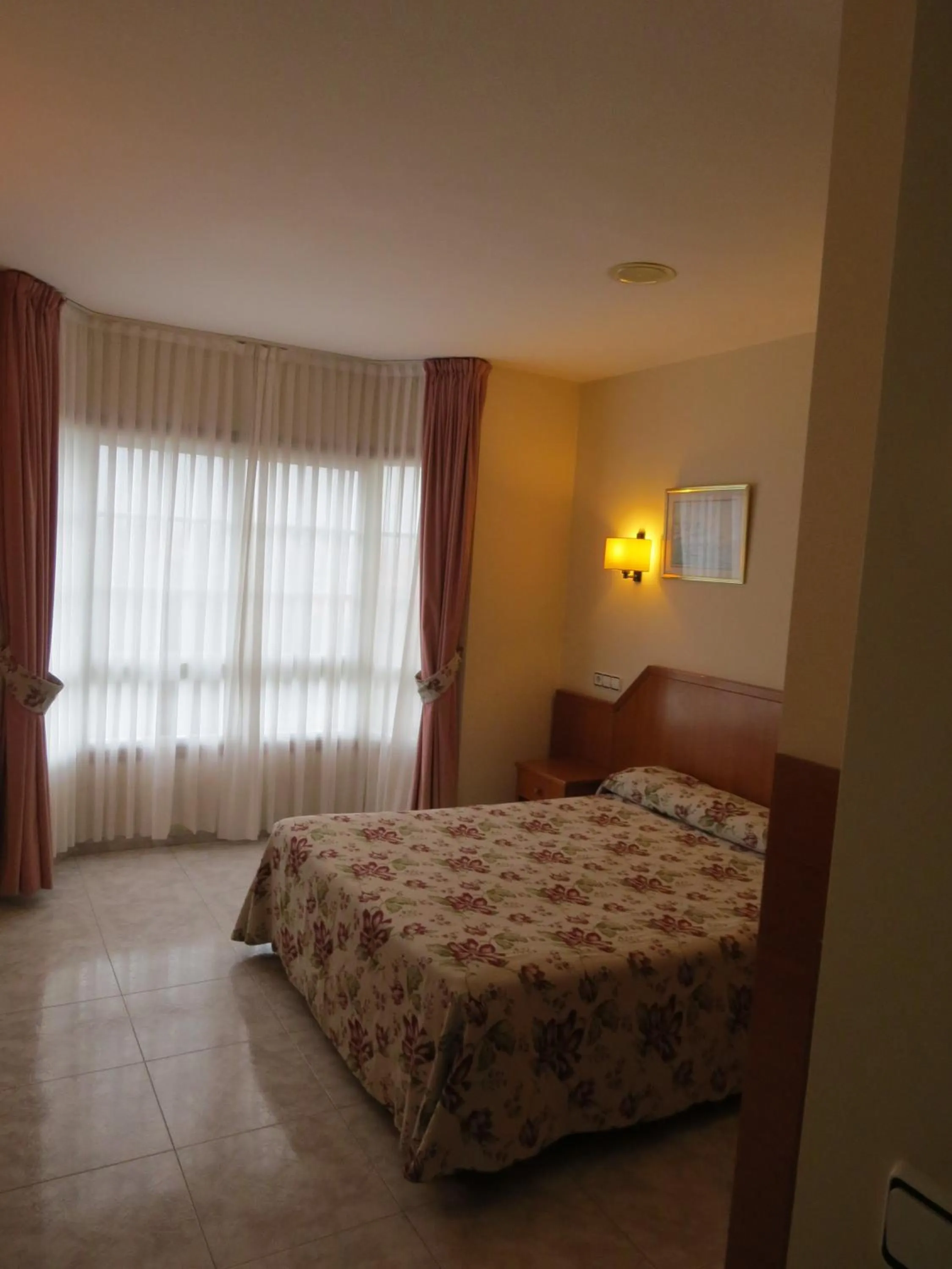 Bed in Hotel Nuevo Lanzada