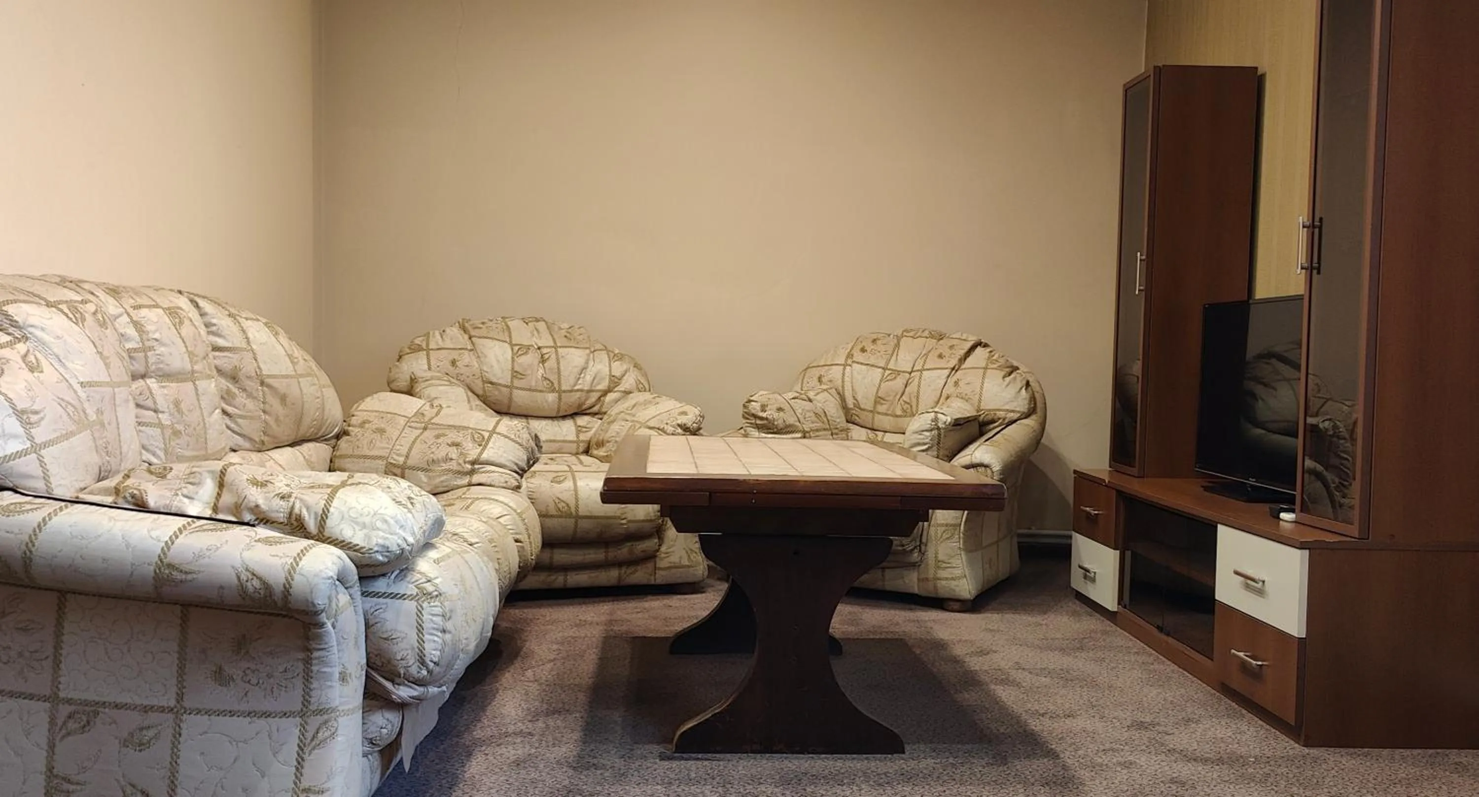 TV and multimedia in Areg Hotel