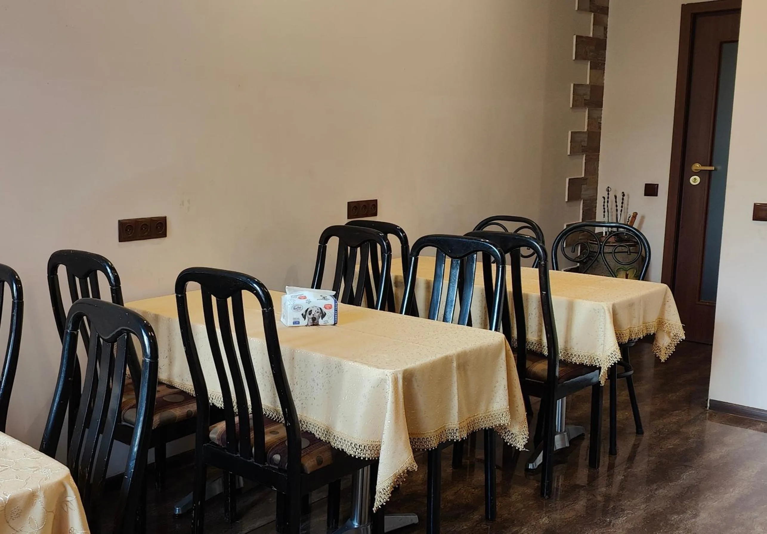 Dining area in Areg Hotel