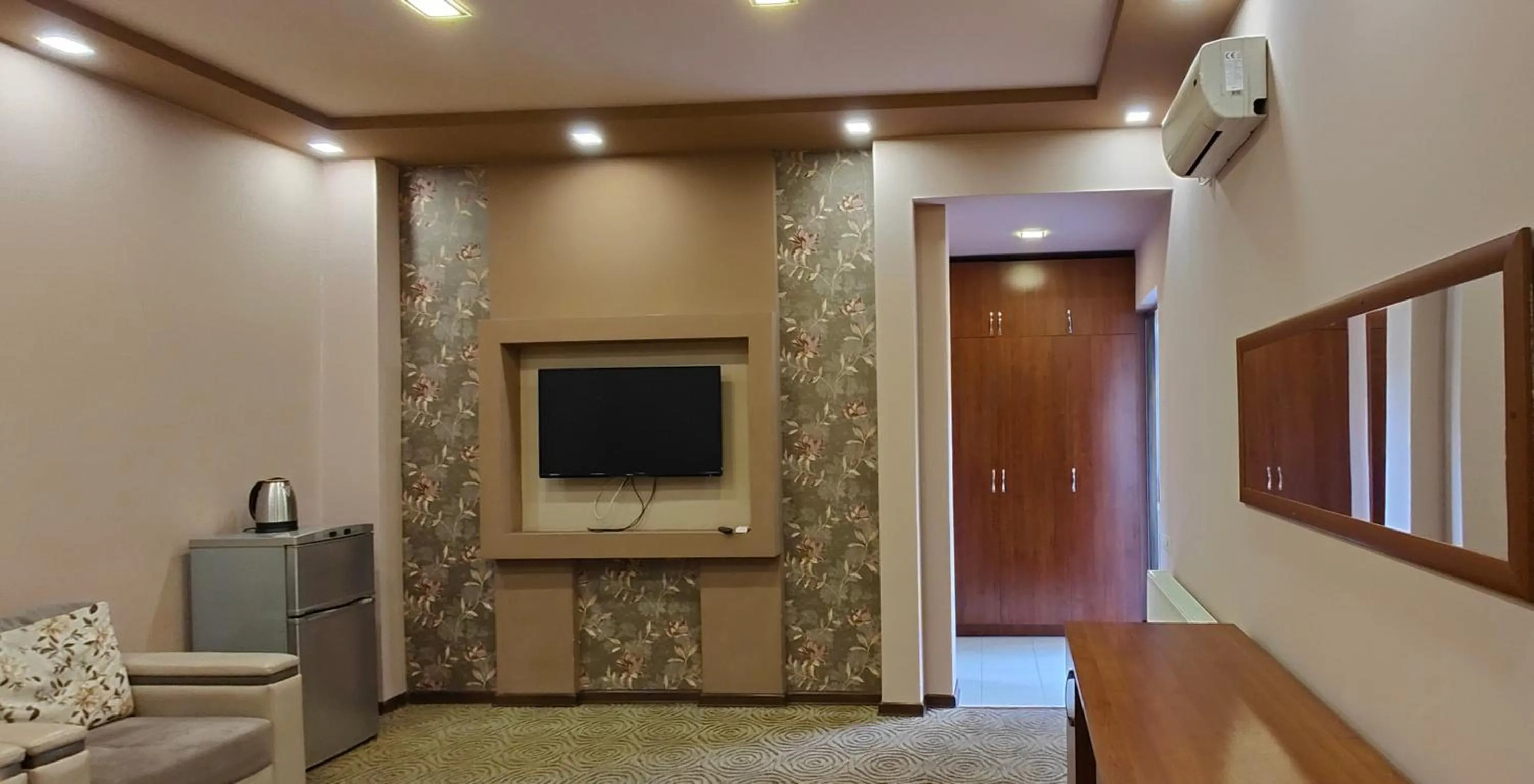 TV and multimedia in Areg Hotel