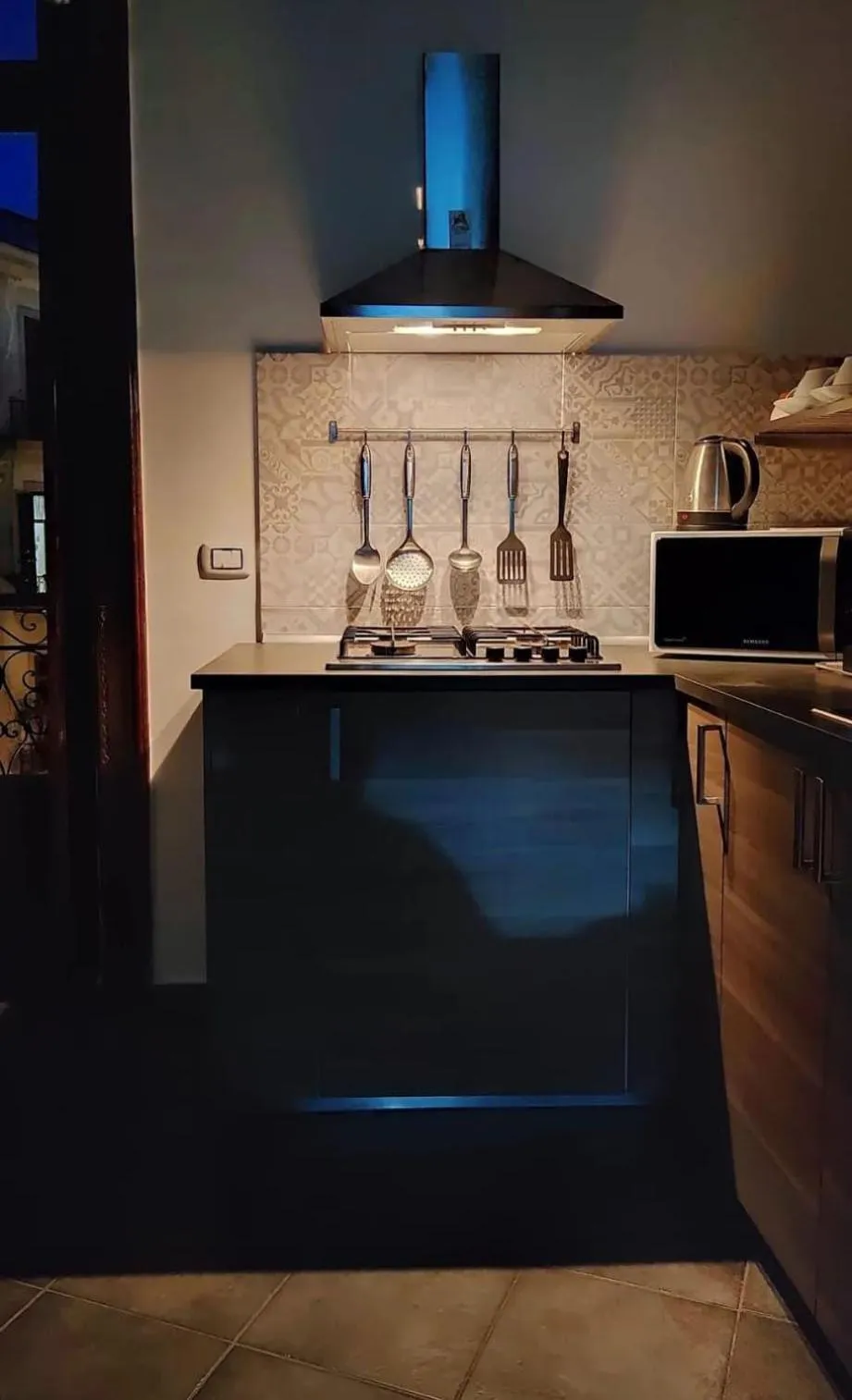 Breakfast in Vic Street B&B