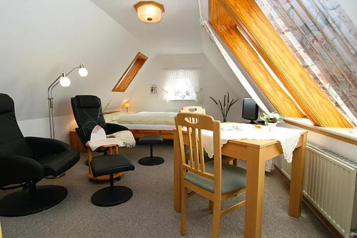 Living room in Haus Gräpel App 5