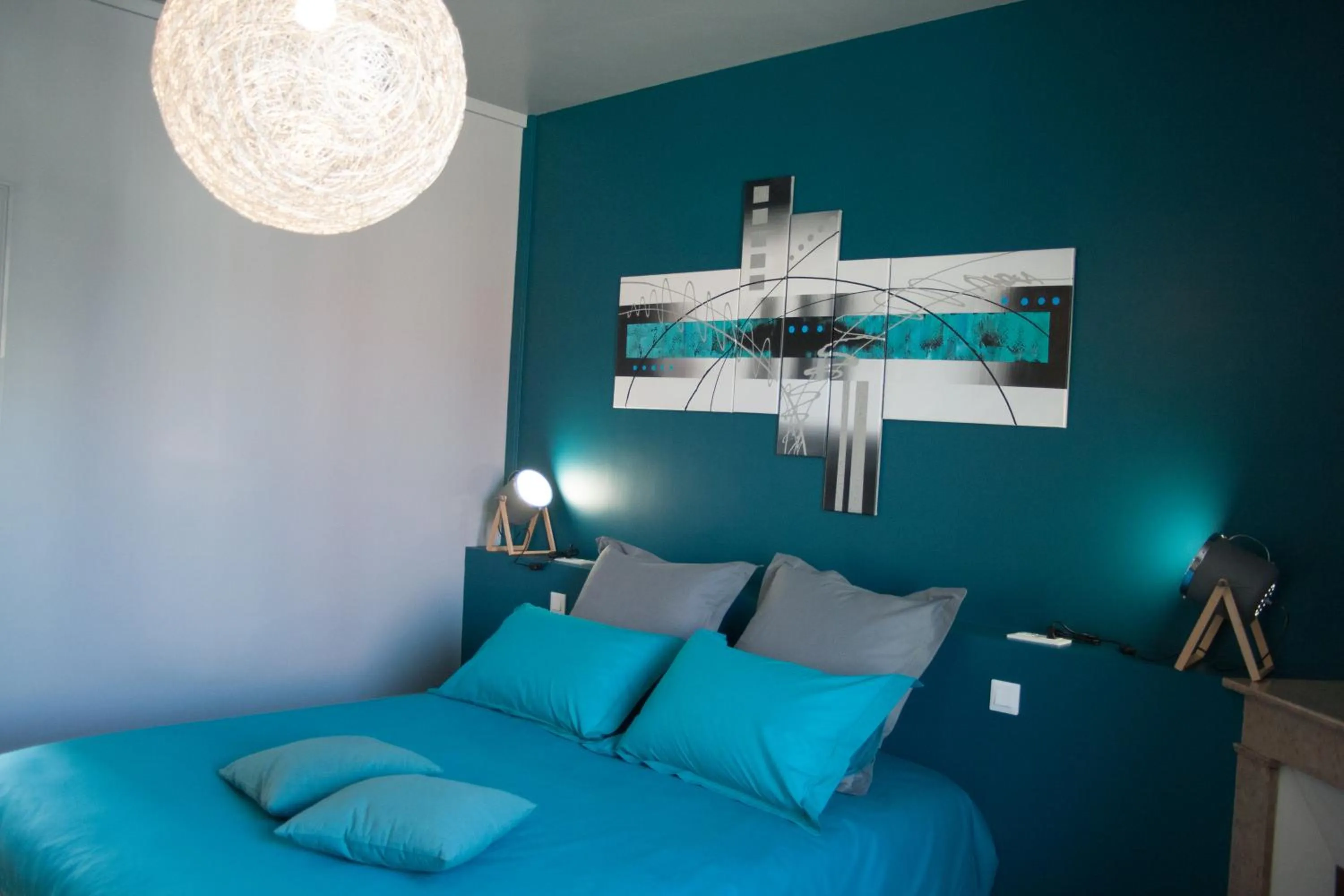 Bed in L'Iliade - Chambres d'hôtes - B&B à Bouzy