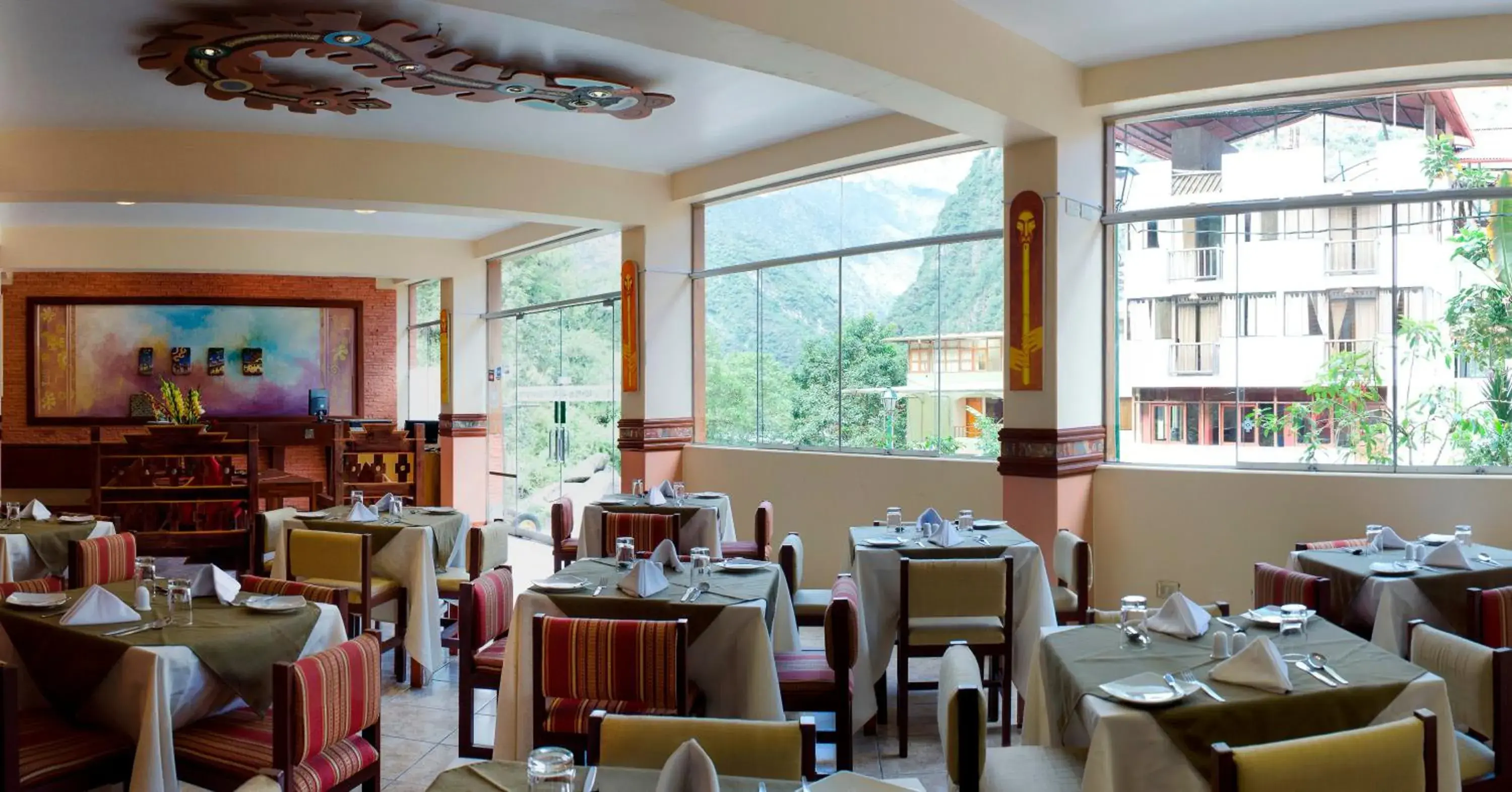 Restaurant/places to eat in Hotel Taypikala Machupicchu Restaurant/places to eat in Hotel Taypikala Machupicchu