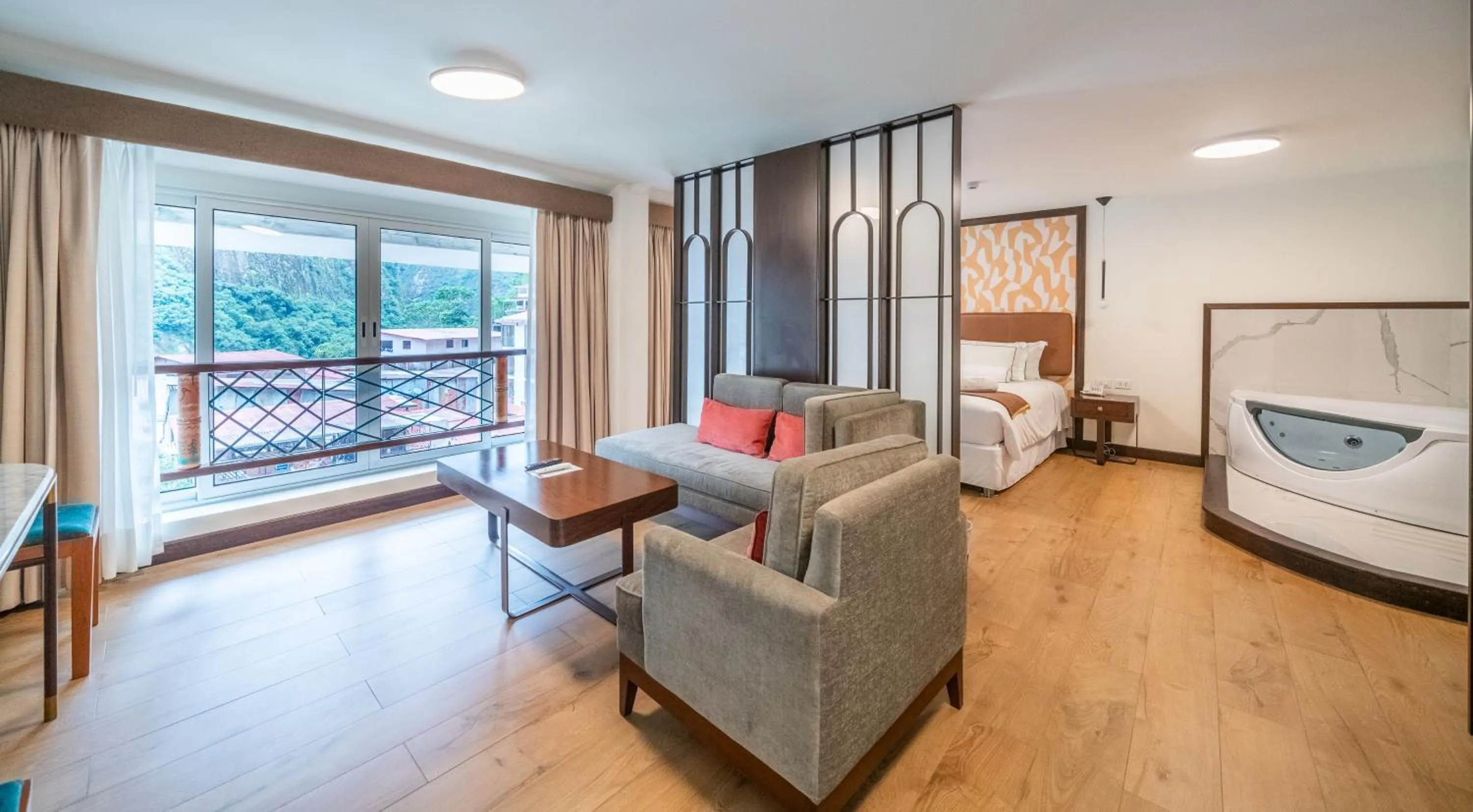 Photo of the whole room, Bed in Hotel Taypikala Machupicchu