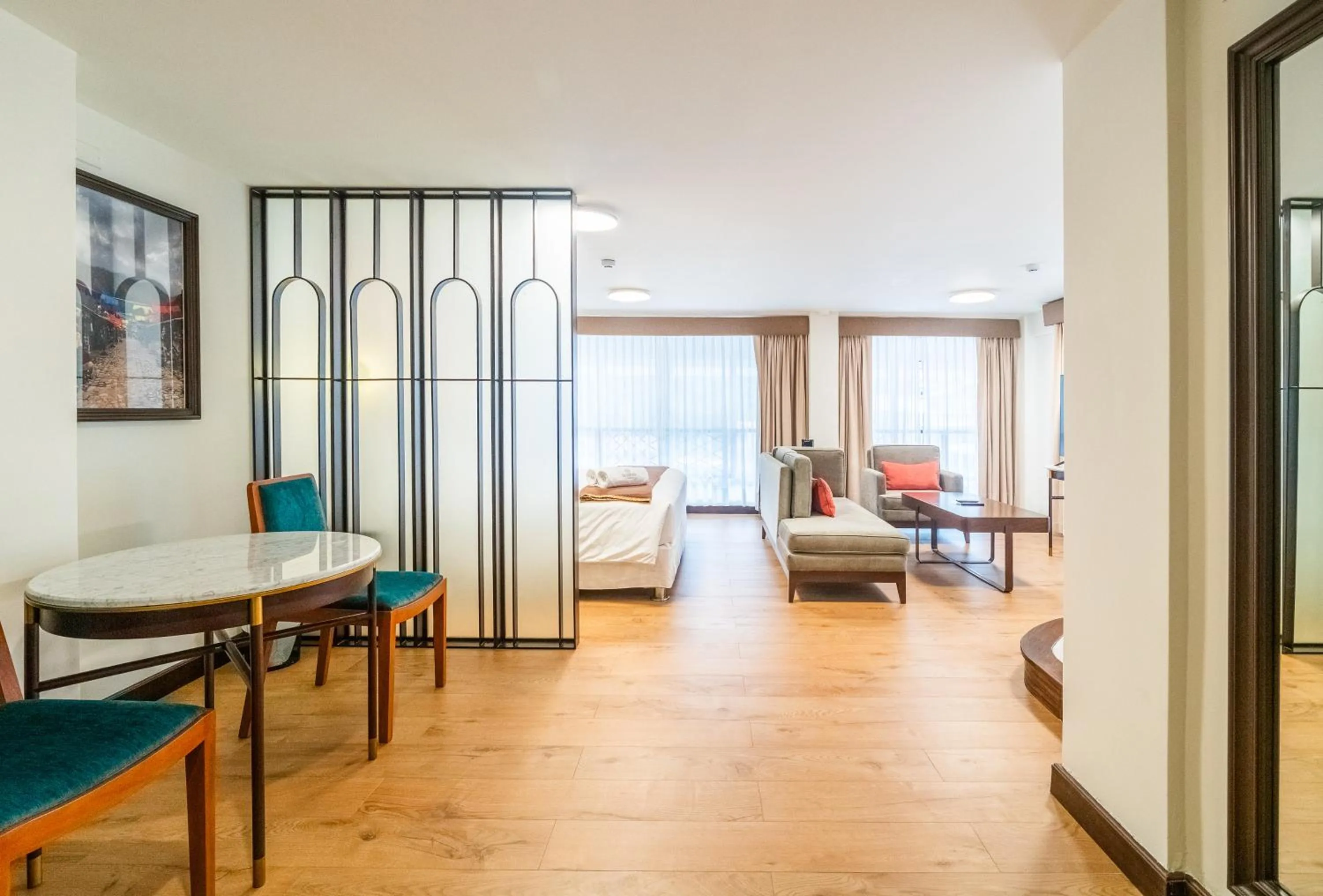 Photo of the whole room, Bed in Hotel Taypikala Machupicchu