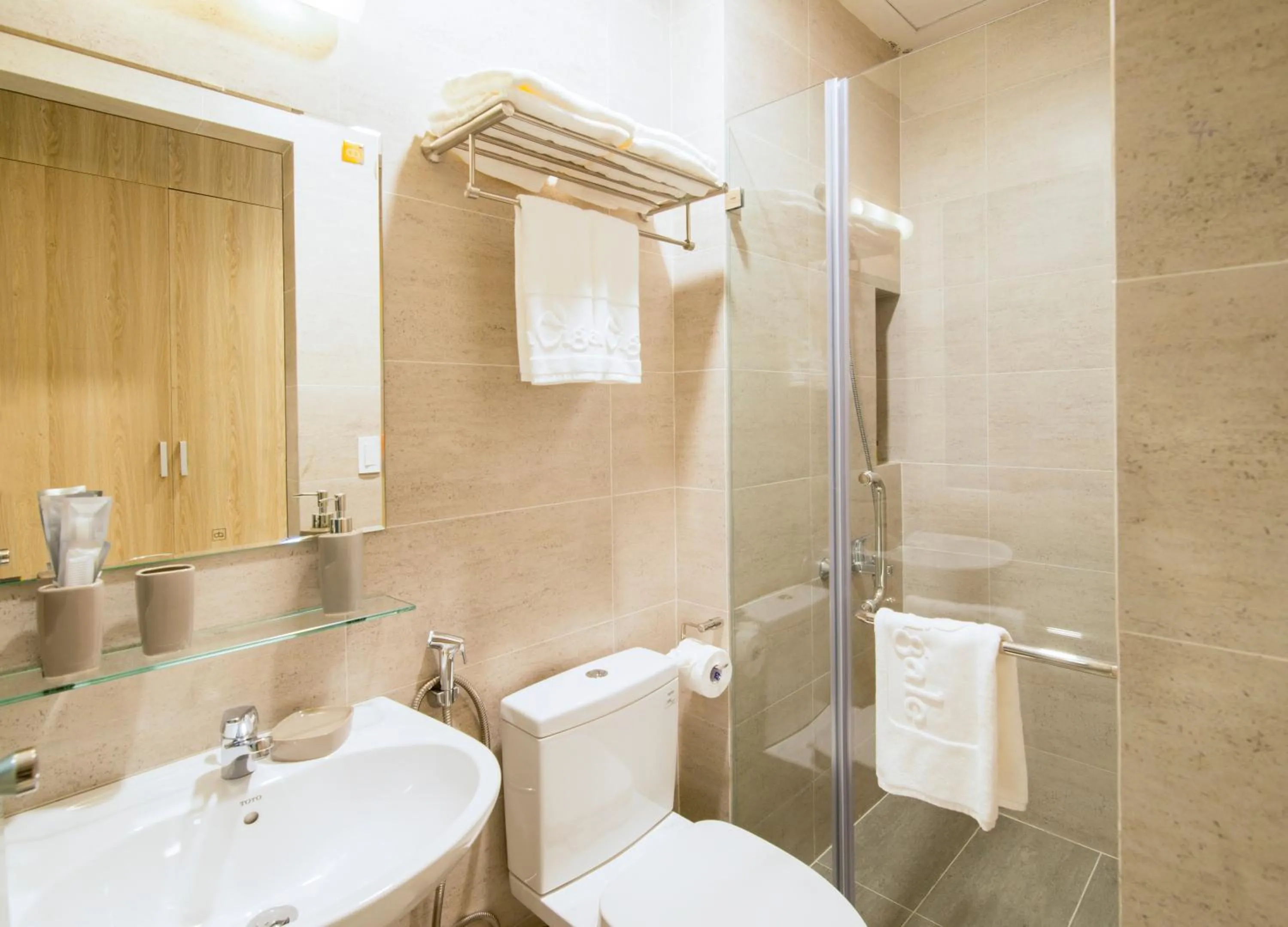 Bathroom in La Cigale Residence