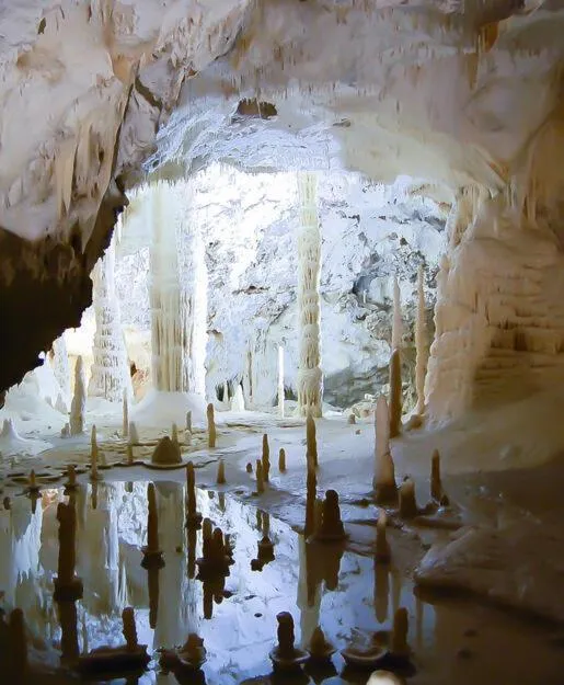 Landmark view in Hotel Terme di Frasassi