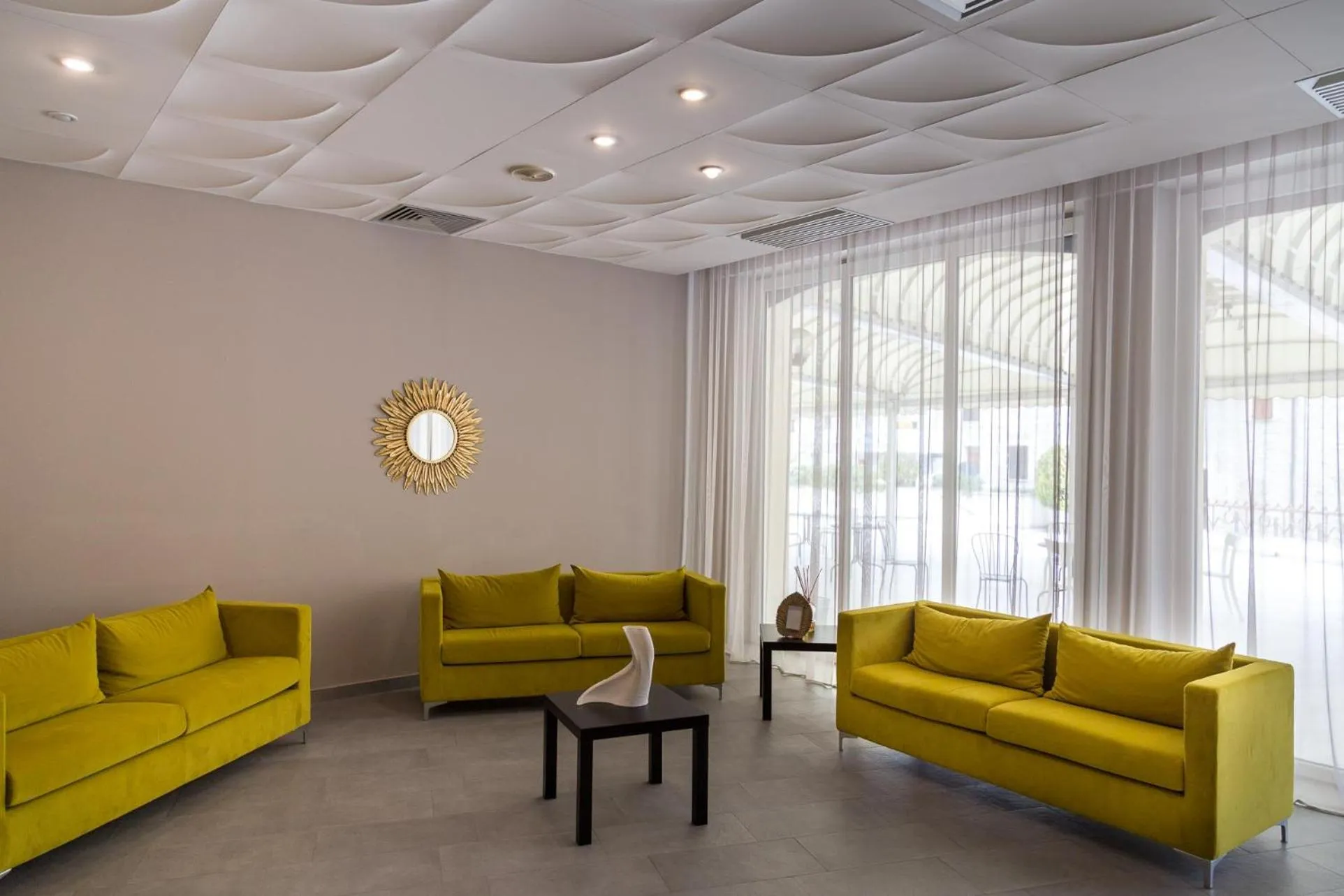 Seating area in Hotel Terme di Frasassi
