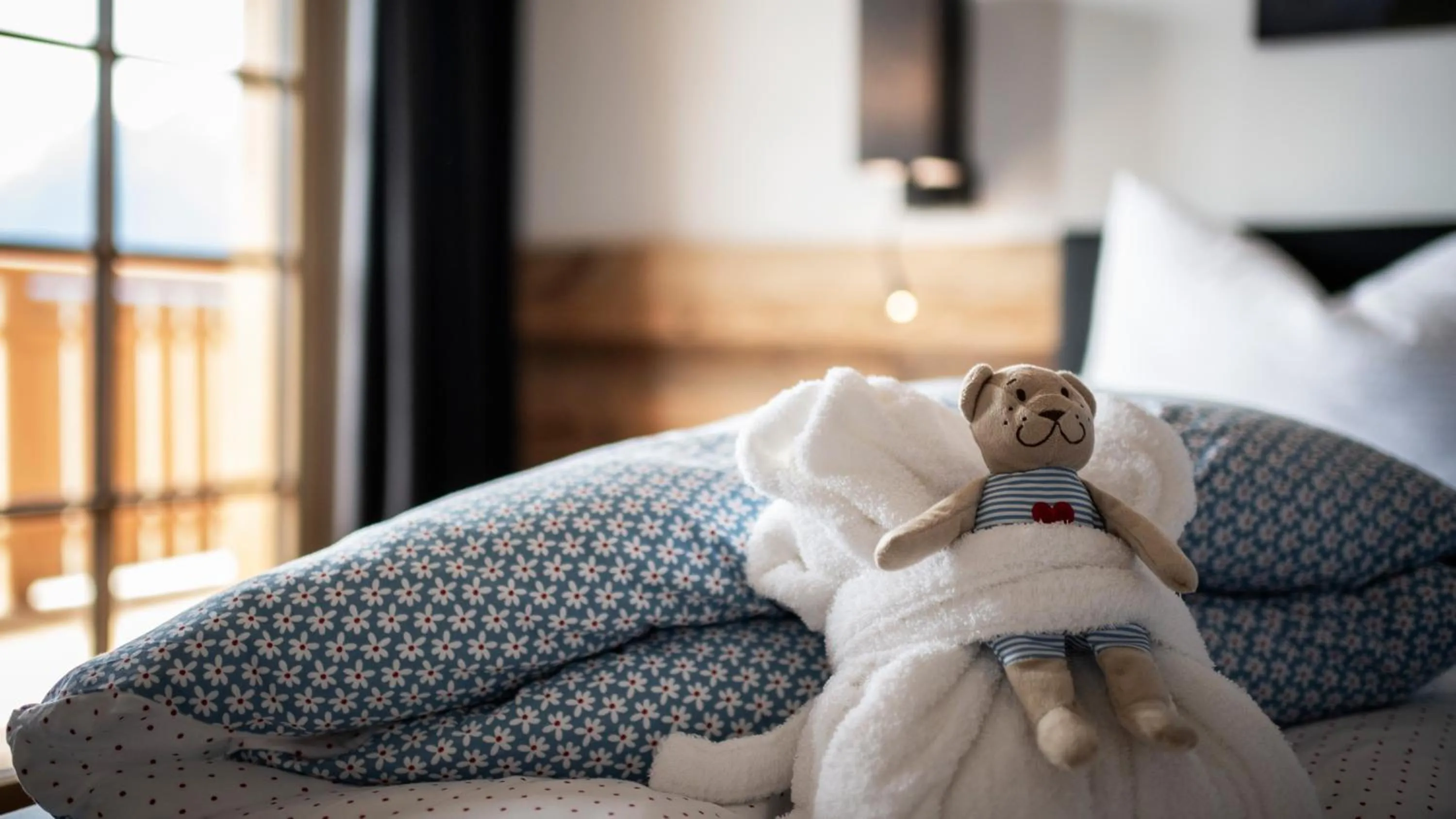 Photo of the whole room, Bed in Taser Alm