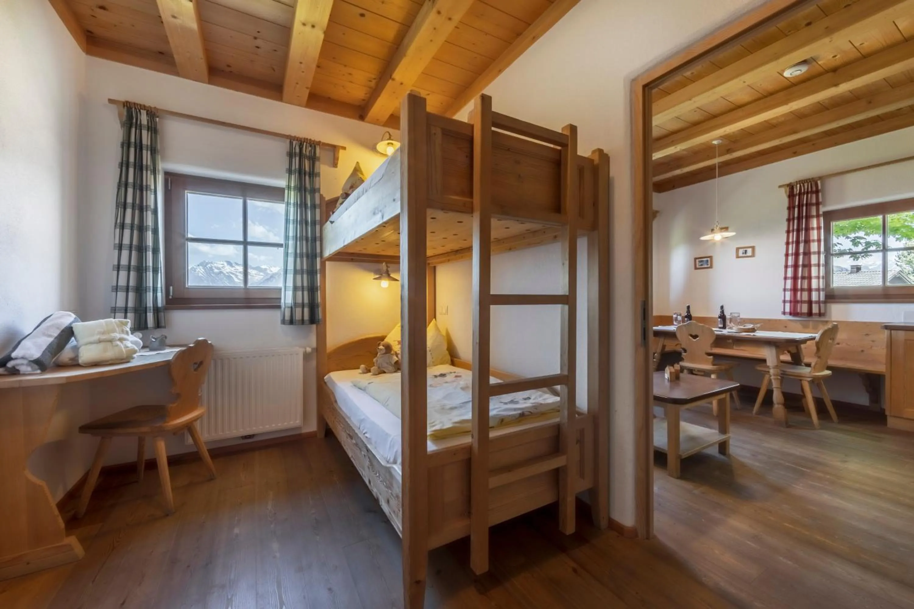 Photo of the whole room, Bed in Taser Alm