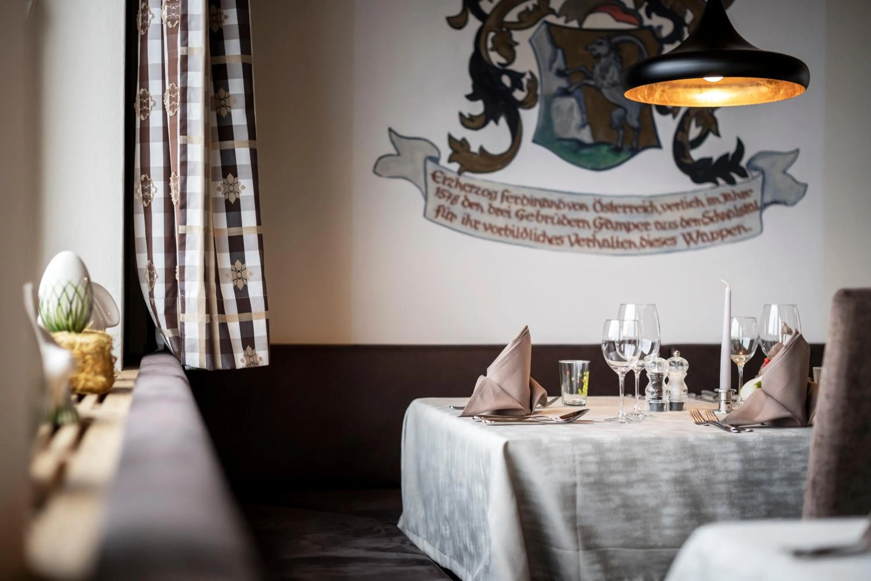 Restaurant/places to eat in Taser Alm