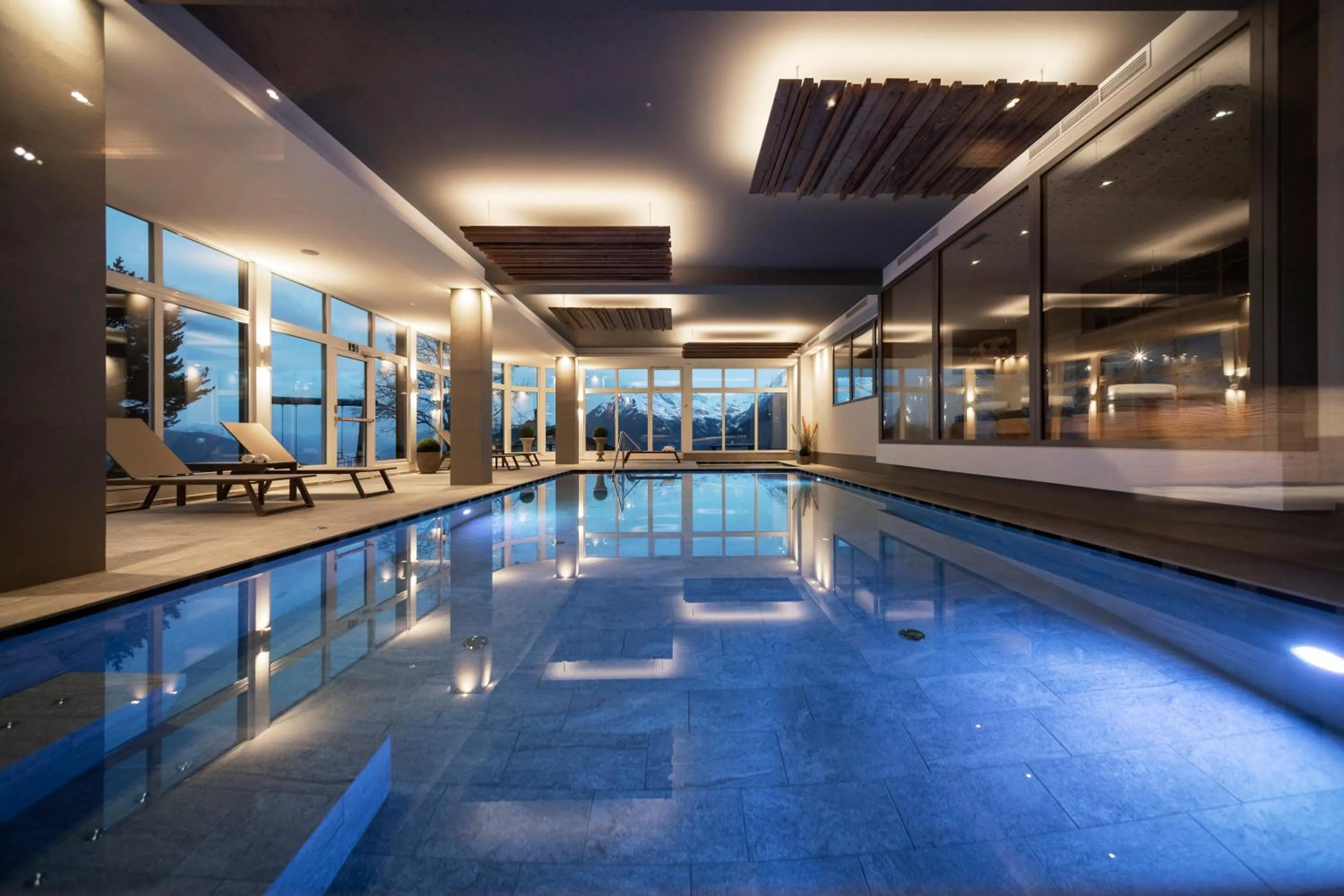 Decorative detail in Taser Alm