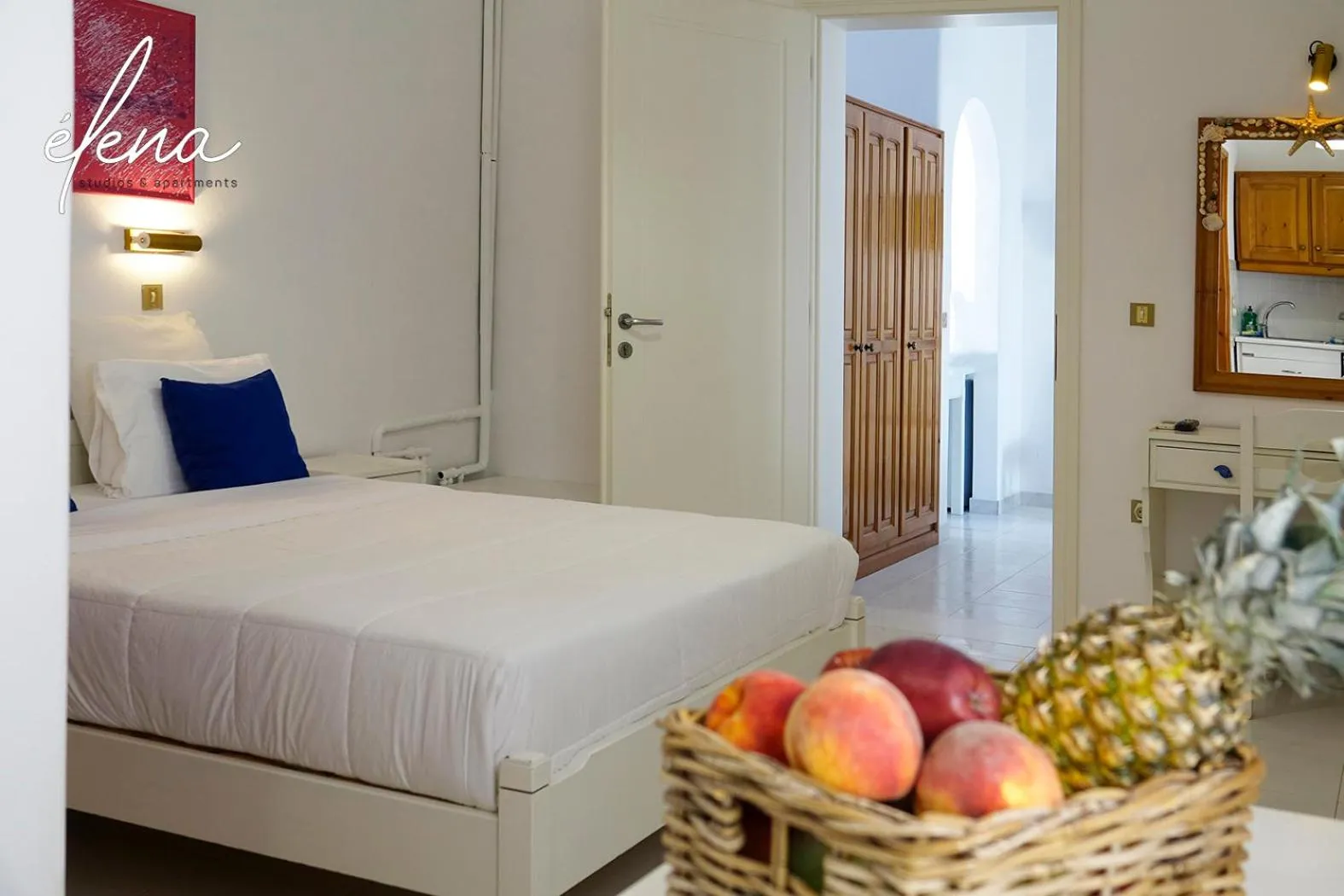 Bed in Elena Studios & Apartments