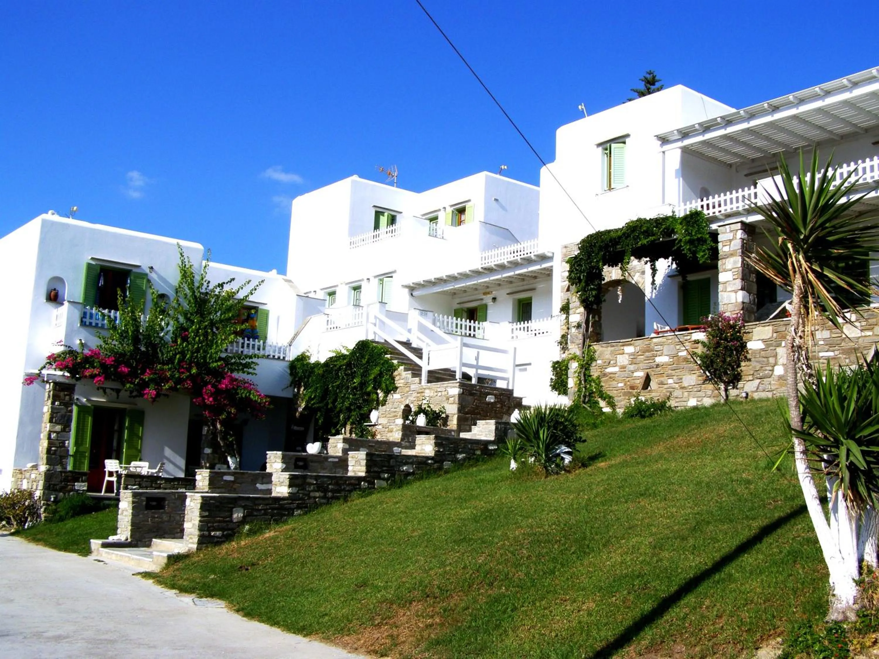 Facade/entrance in Elena Studios & Apartments