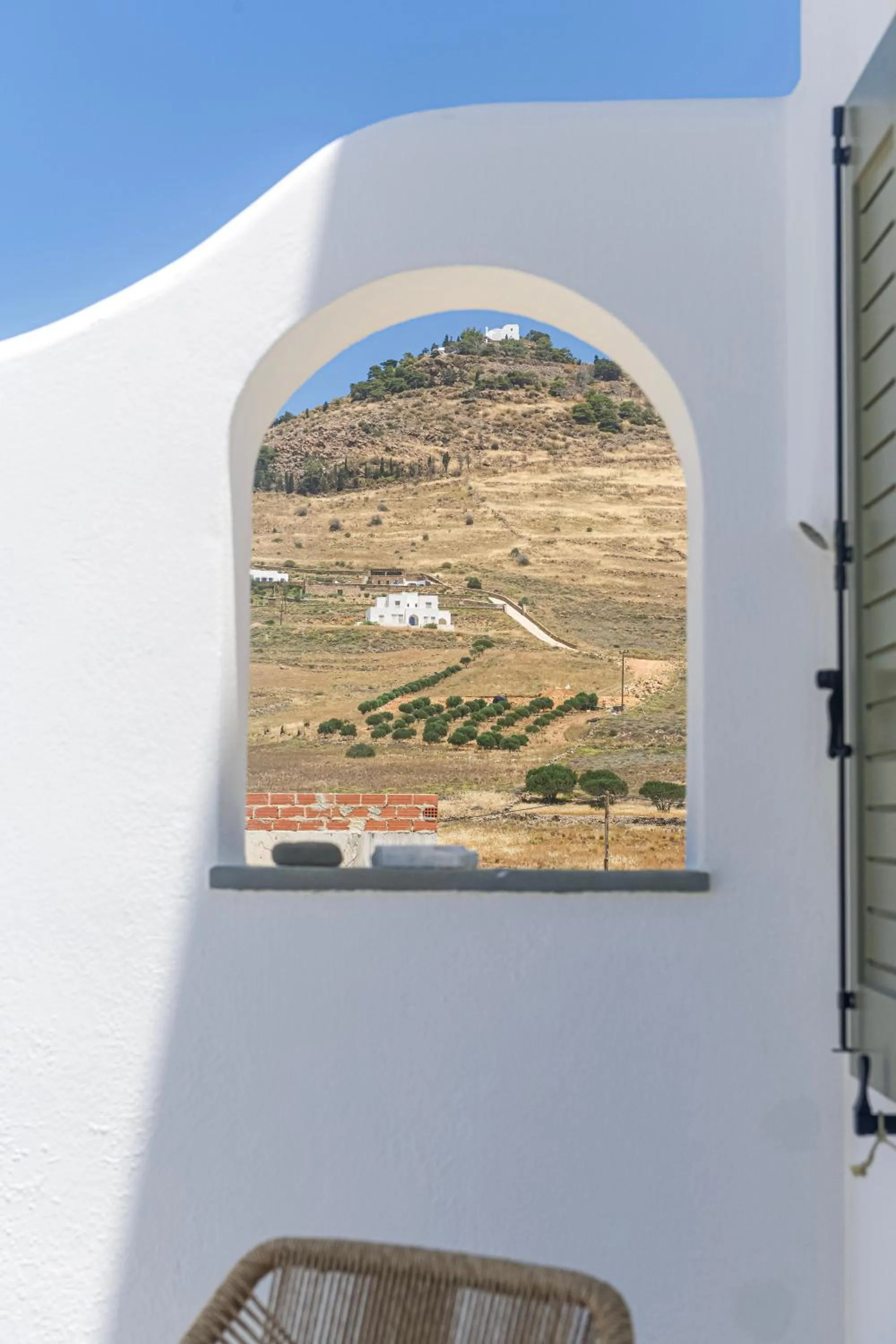 Day in Elena Studios & Apartments