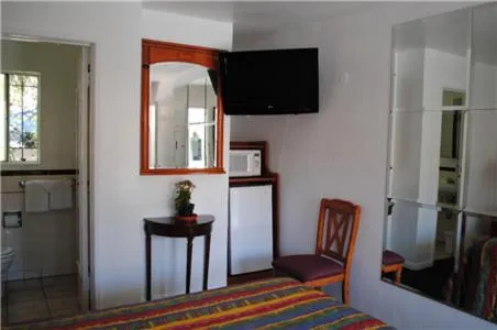 Decorative detail in Rose Bowl Motel