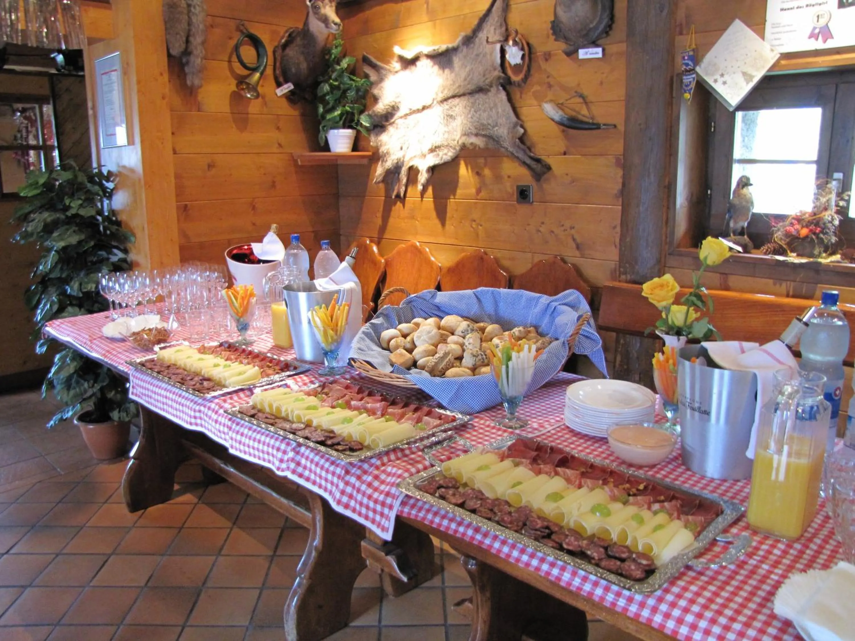 Buffet breakfast in Hotel-Restaurant le Relais Panoramique