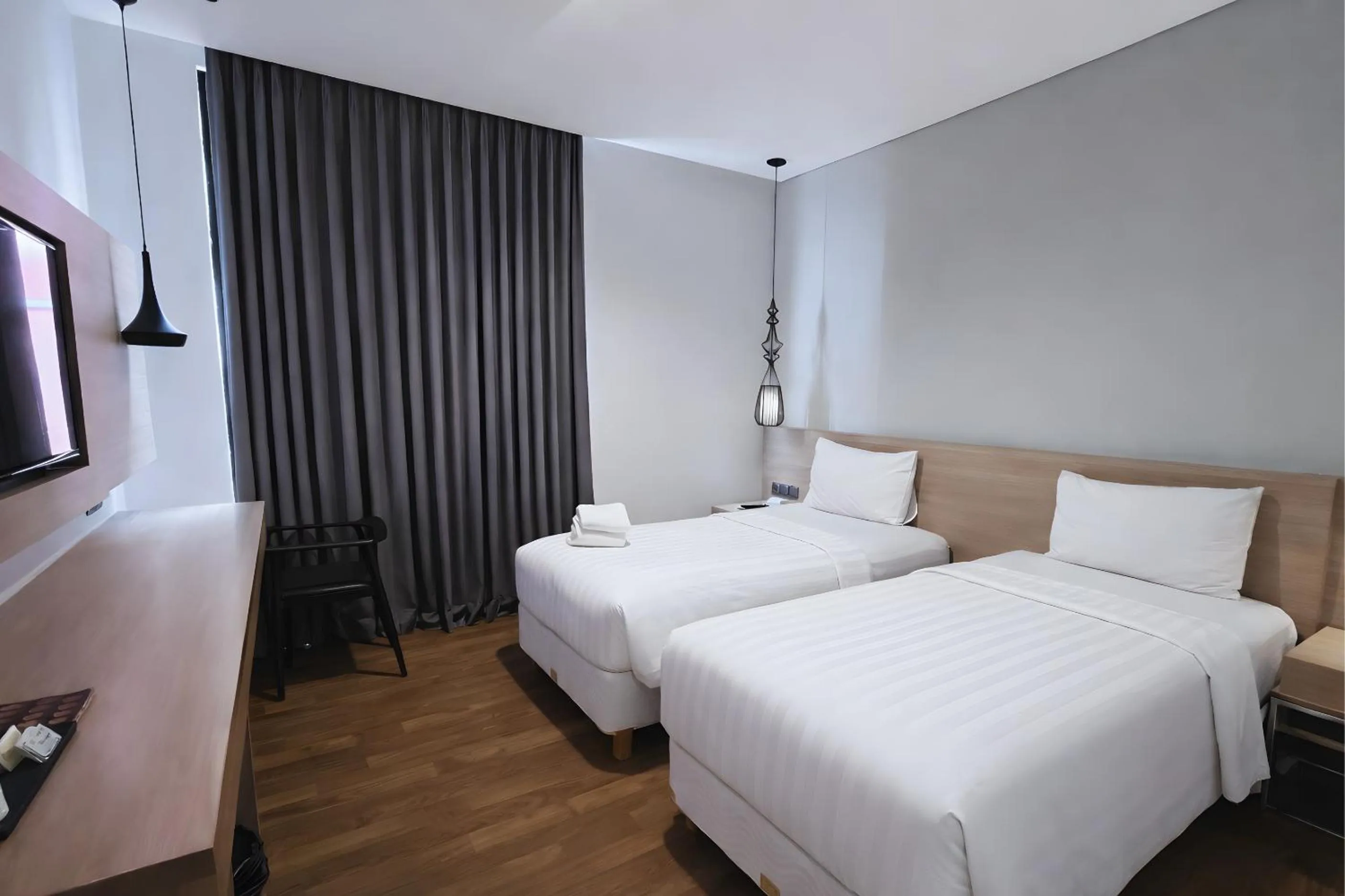 Bedroom, Bed in Rivoli Hotel Jakarta