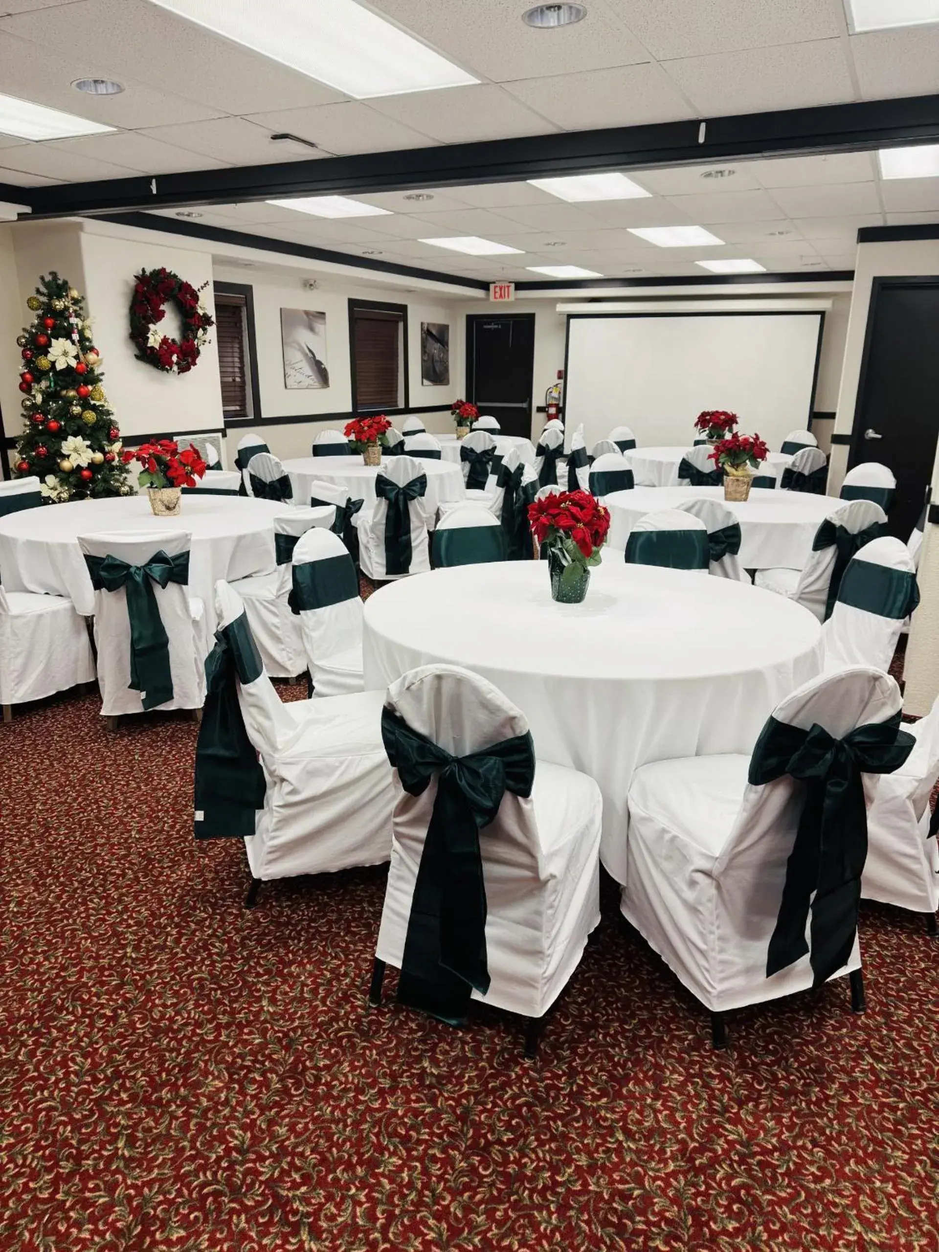 Super 8 by Wyndham Dawson Creek Super 8 by Wyndham Dawson Creek