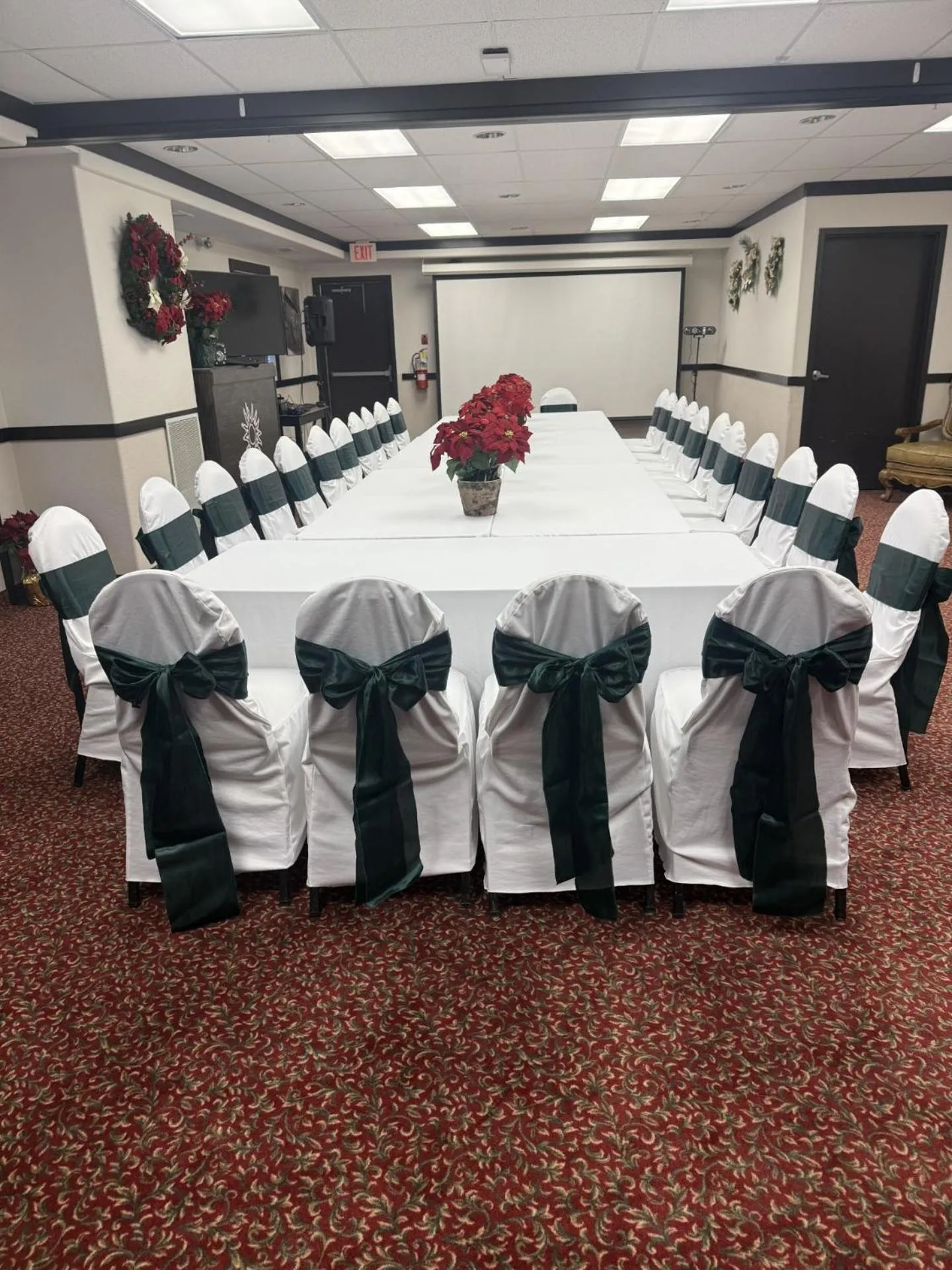 Super 8 by Wyndham Dawson Creek