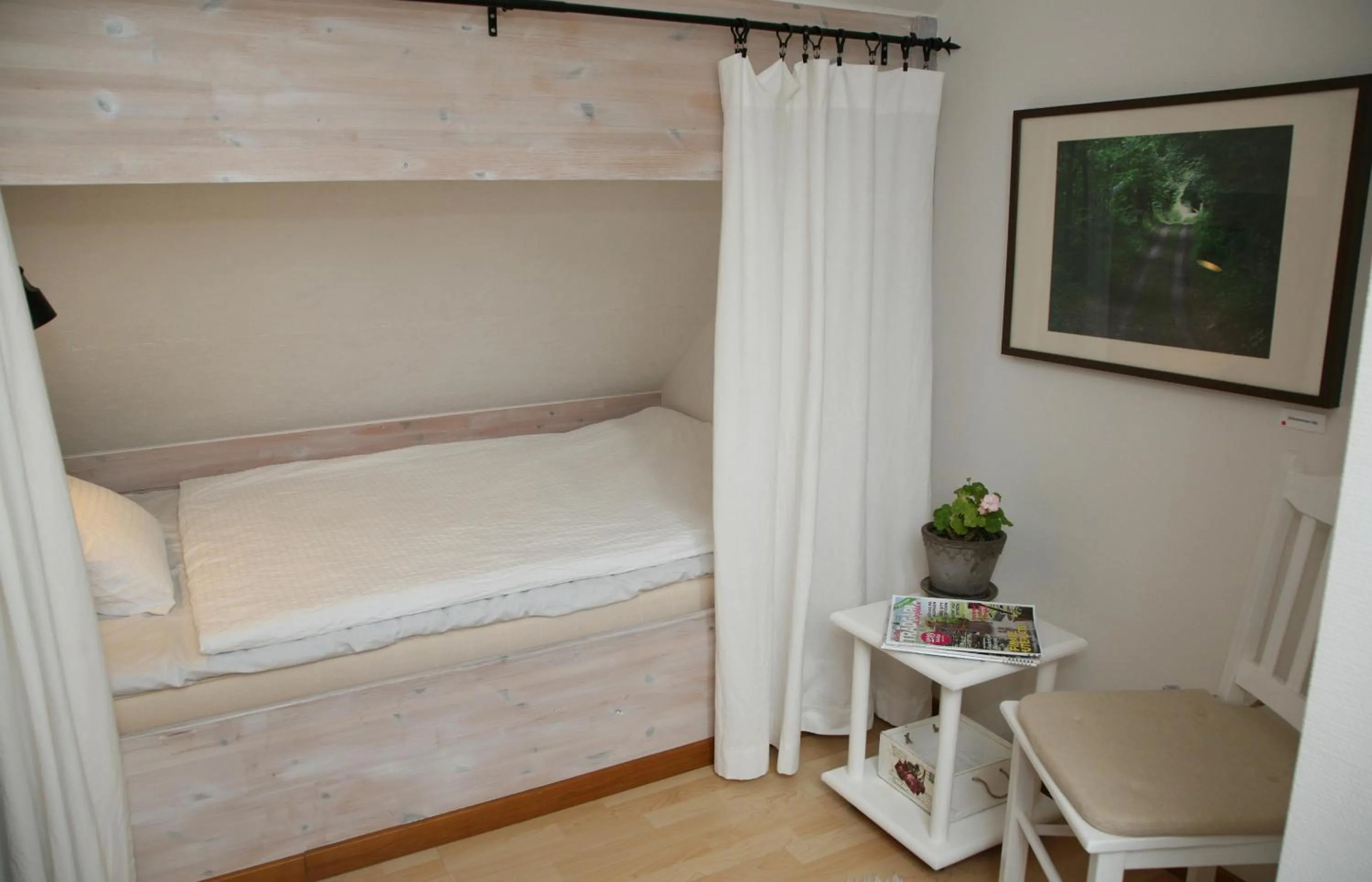 Bed in Stenrosgården