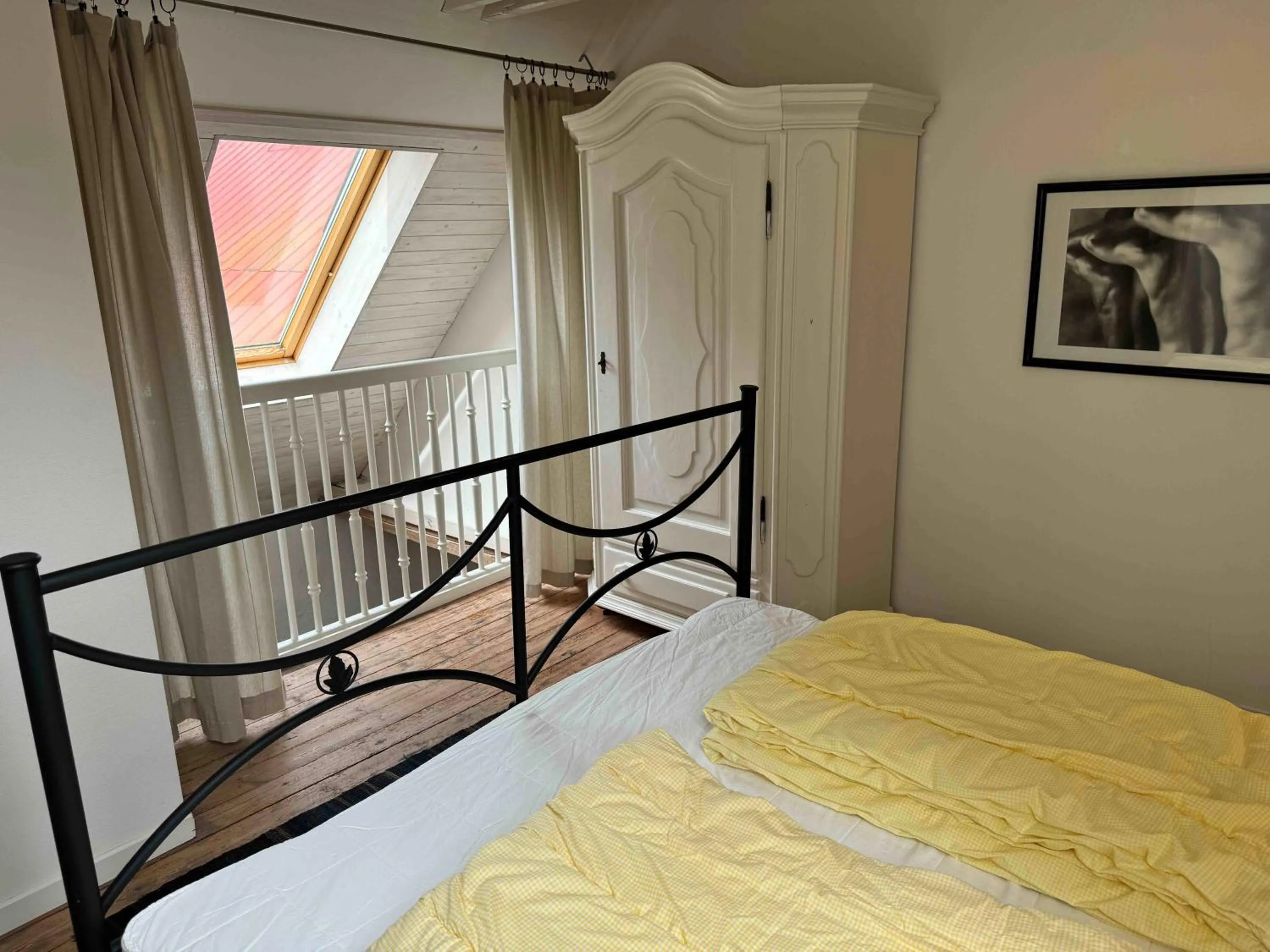 Bed in Stenrosgården
