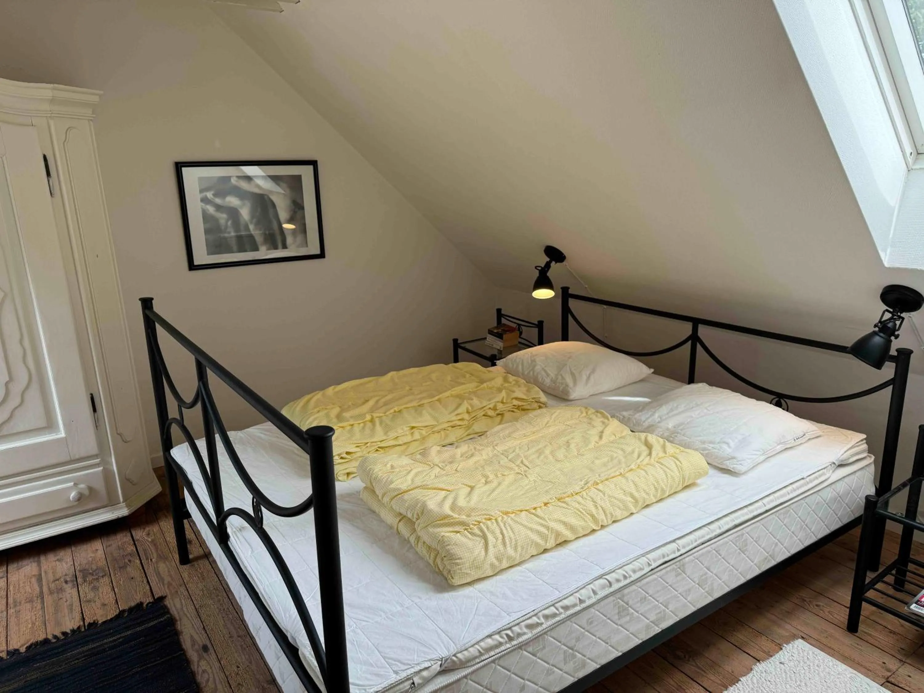 Bed in Stenrosgården