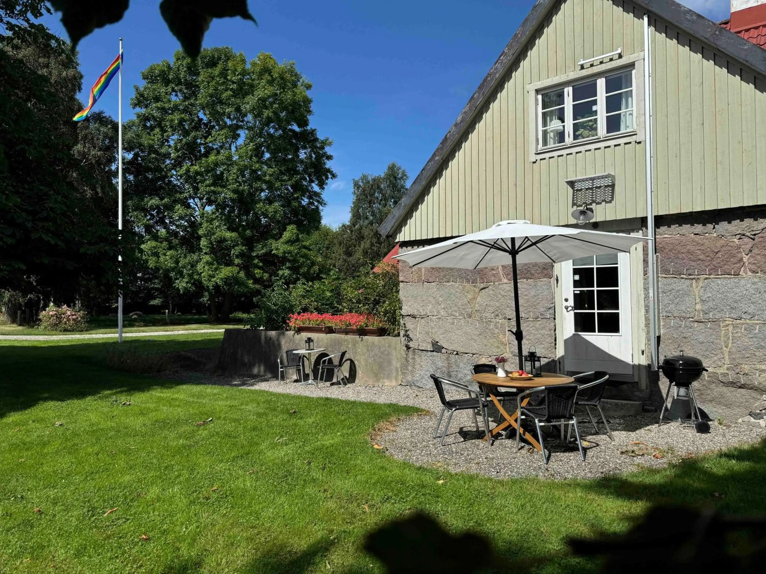 Stenrosgården