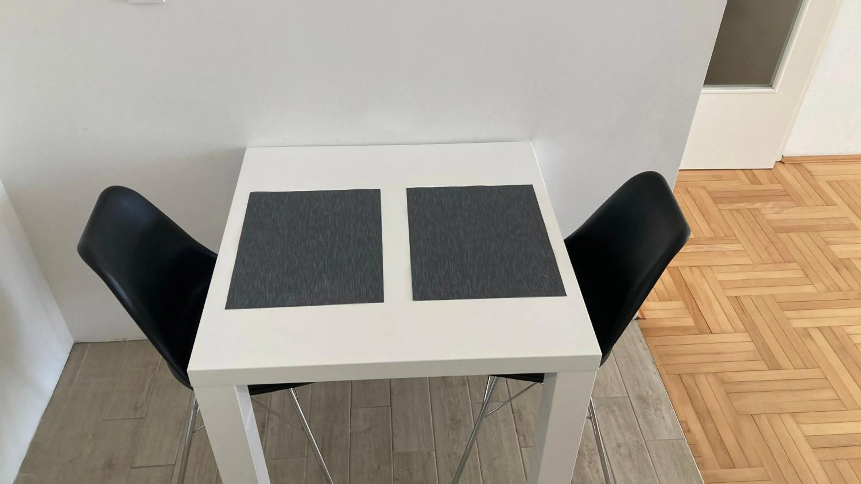 Dining area in Apartman Senjak