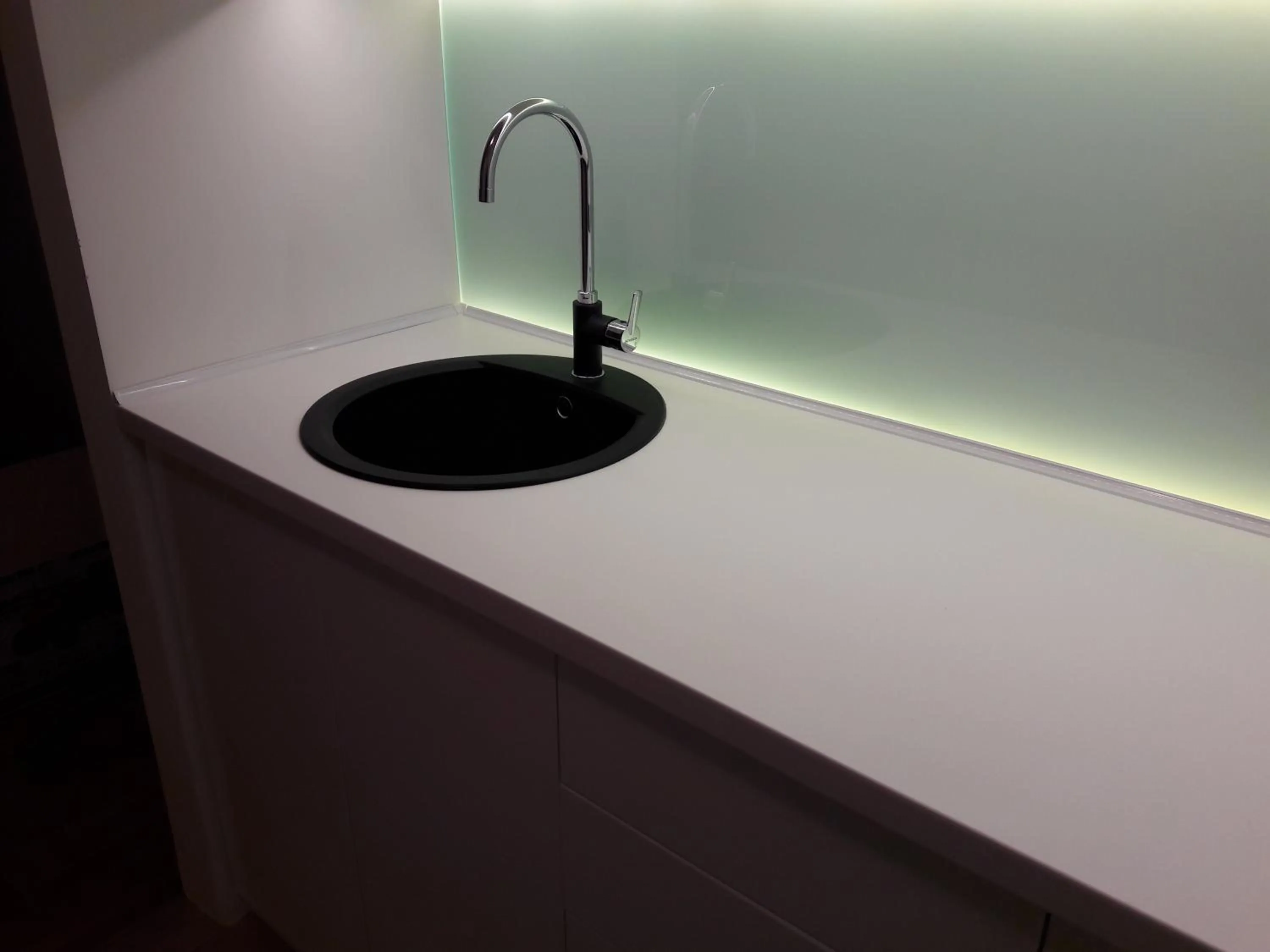 Kitchen or kitchenette in Apartman Senjak