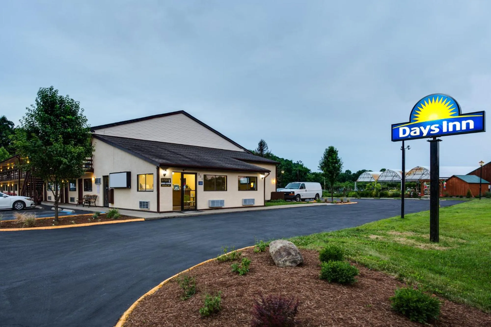 Facade/entrance in Days Inn by Wyndham Athens