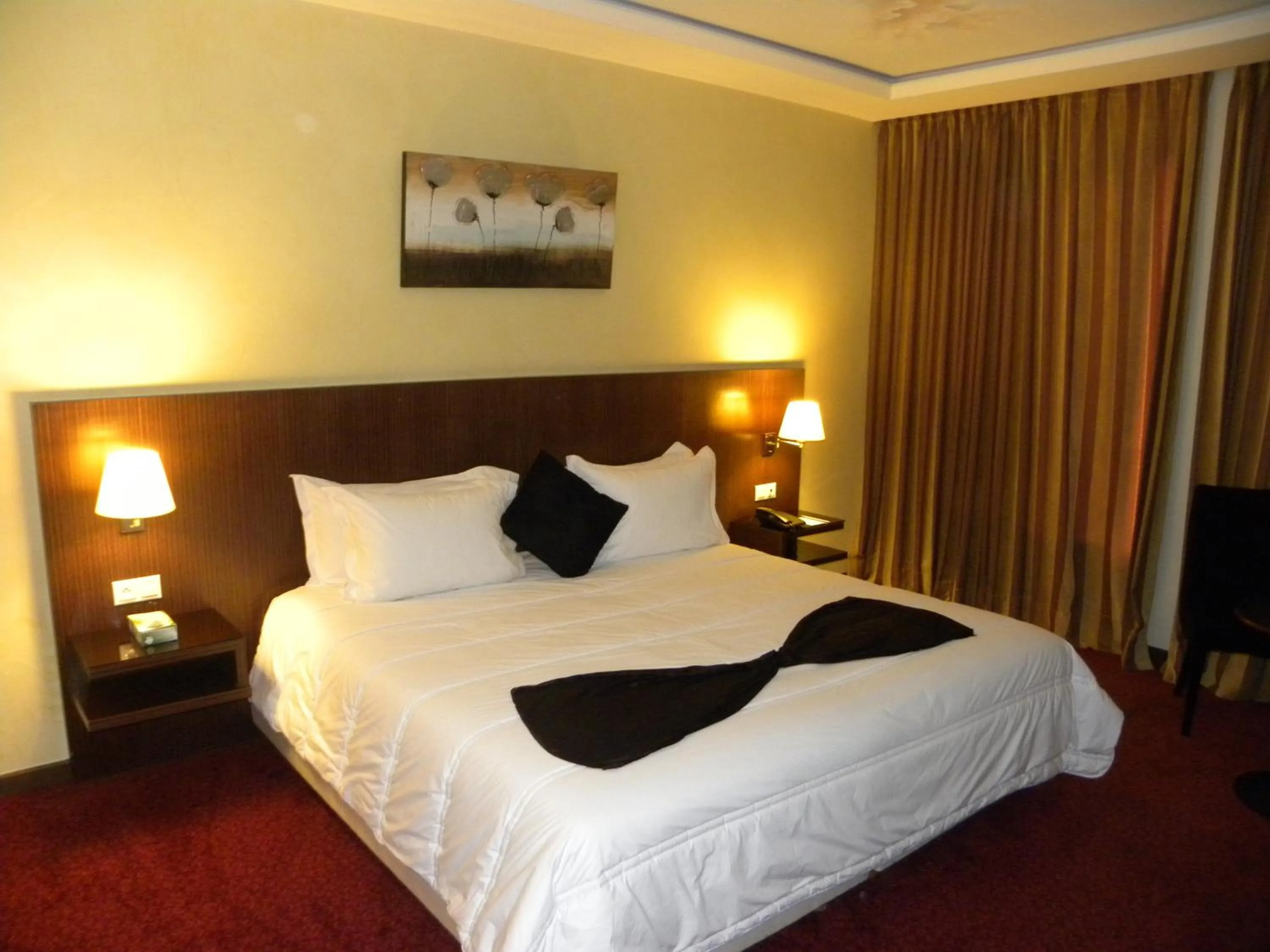 Bedroom, Bed in Rive Hotel