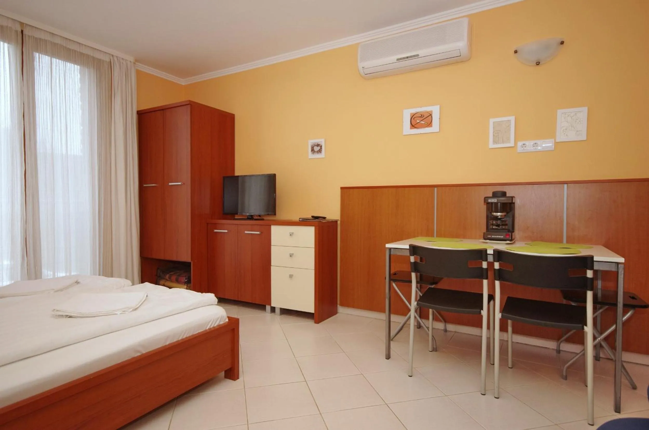 Bed in Várárok Apartman