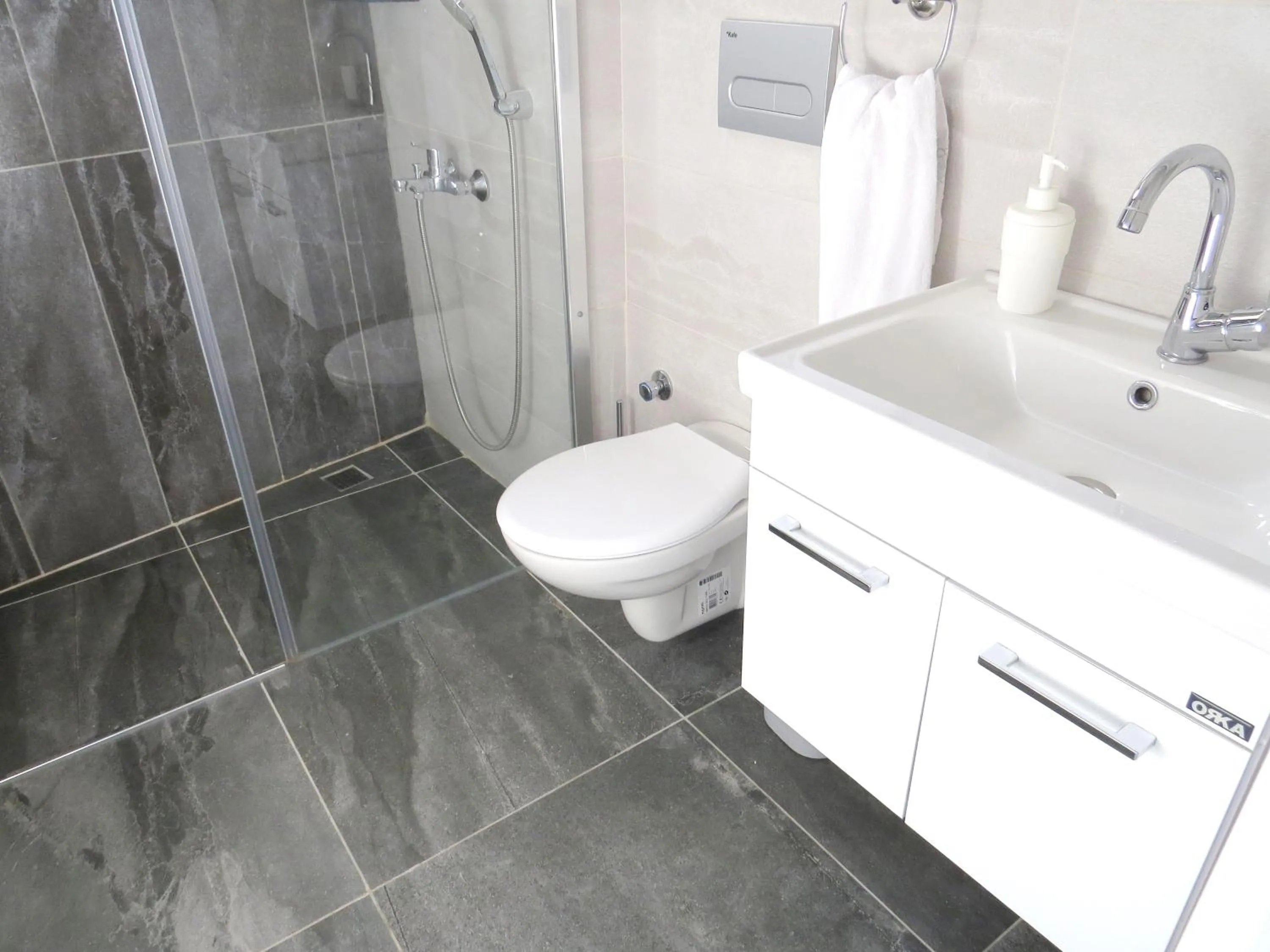 Bathroom in Istanberry - Paradise Apartments