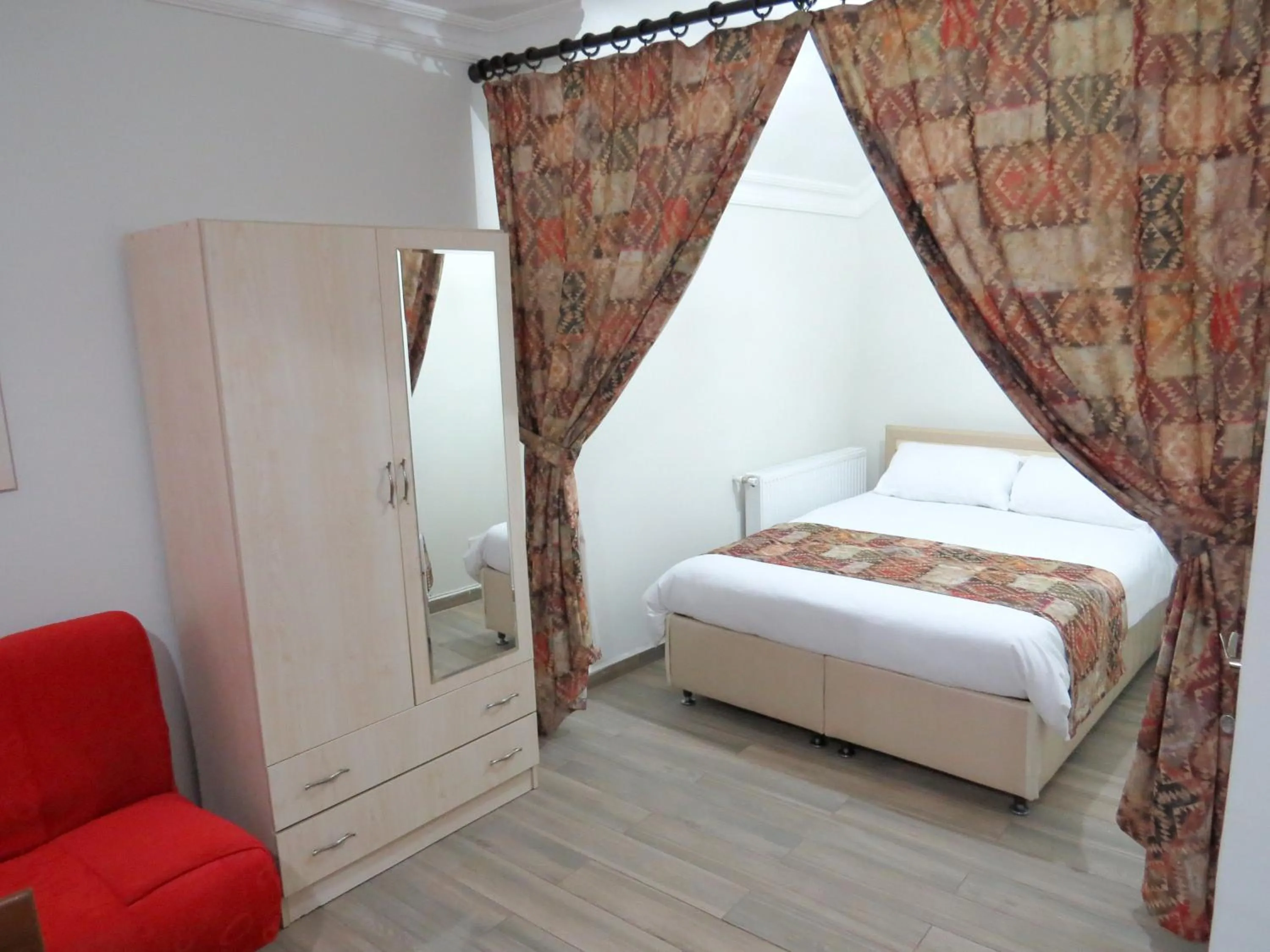 Bed in Istanberry - Paradise Apartments