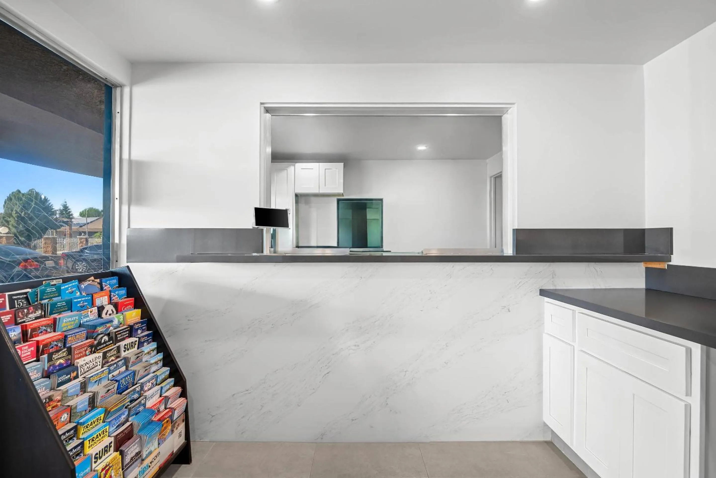 Lobby or reception in Rodeway Inn Commerce - Los Angeles