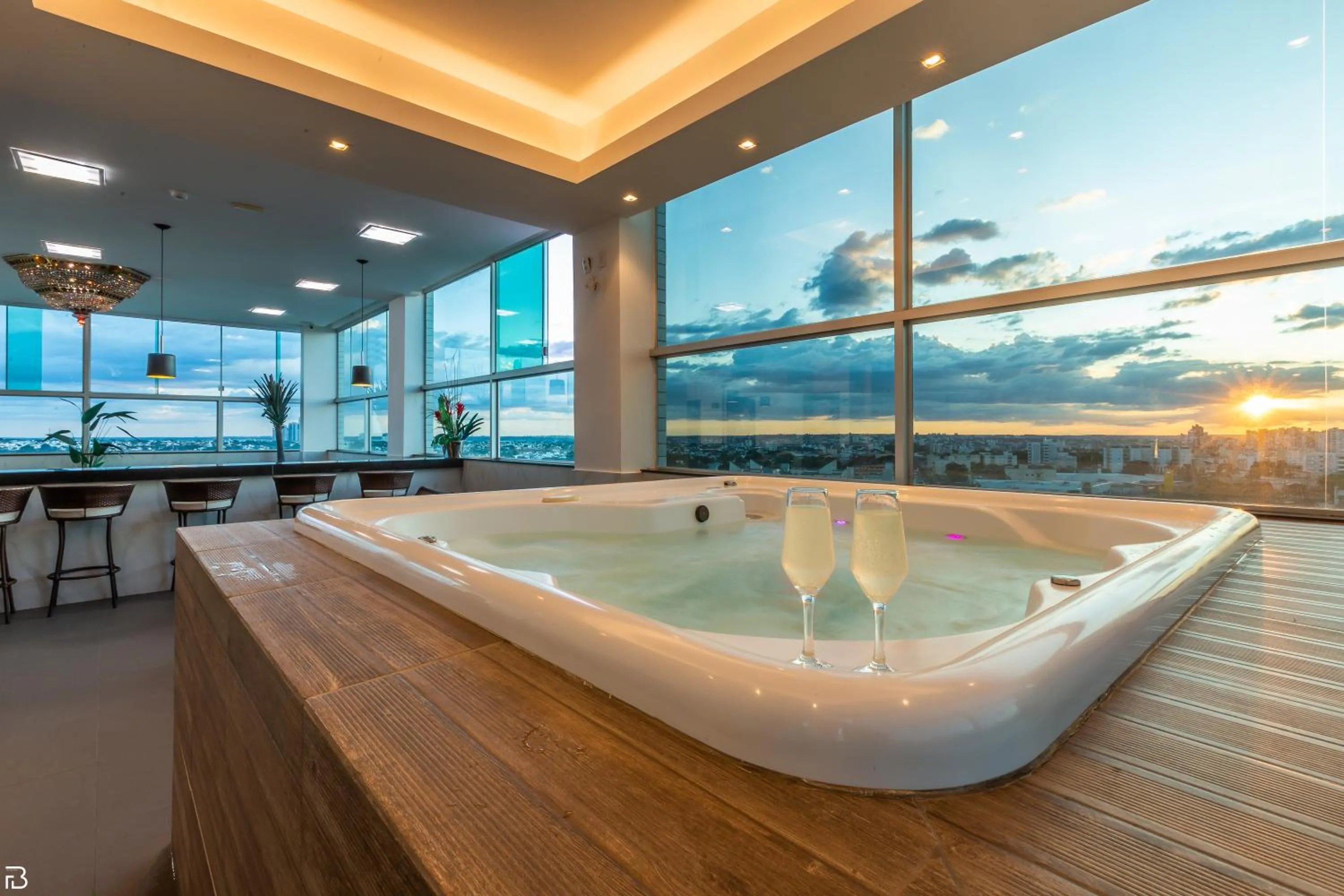 Hot Tub in Porto Minas Hotel e Convenções