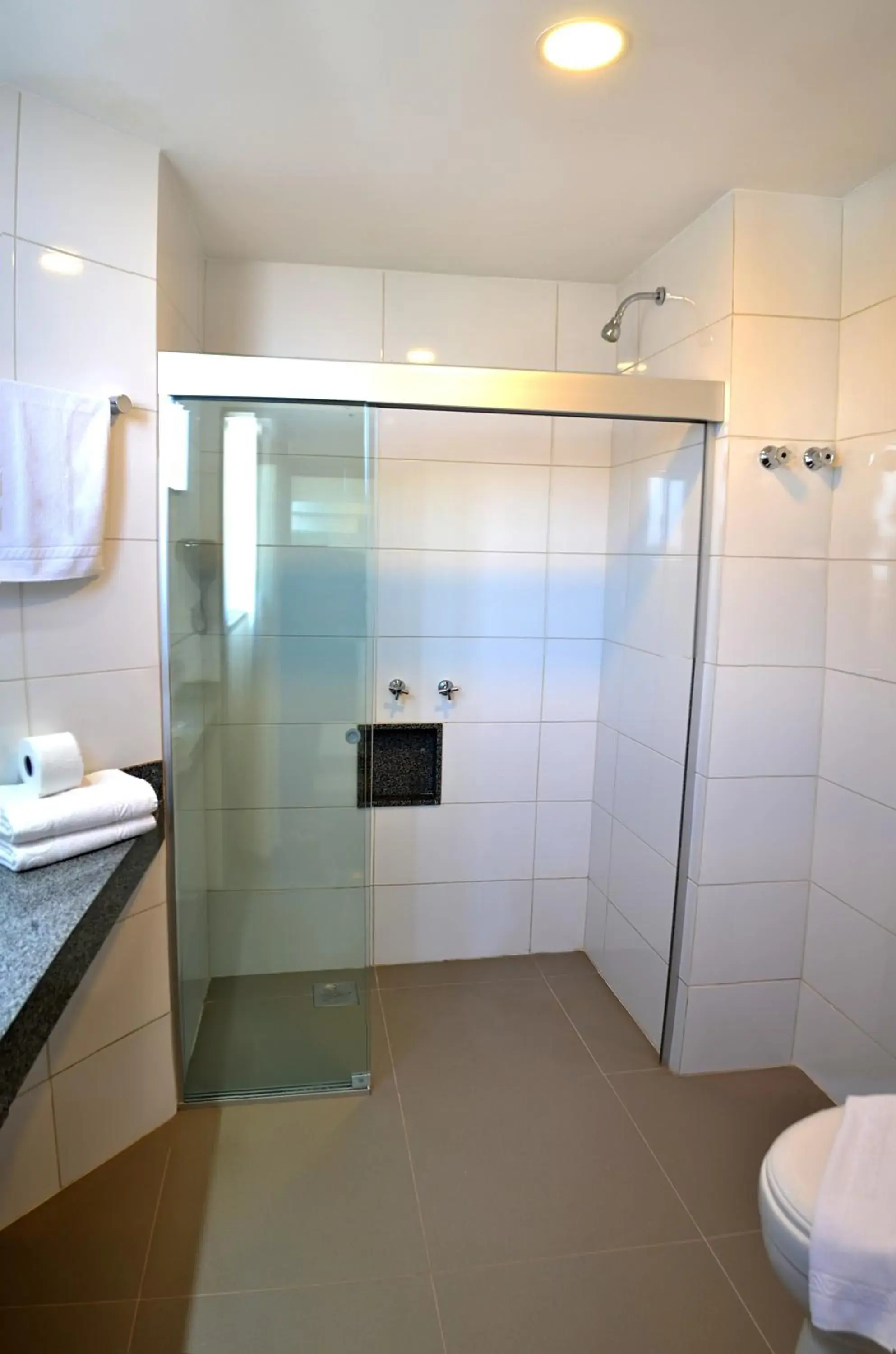 Deluxe Room in Porto Minas Hotel e Convenções Deluxe Room in Porto Minas Hotel e Convenções